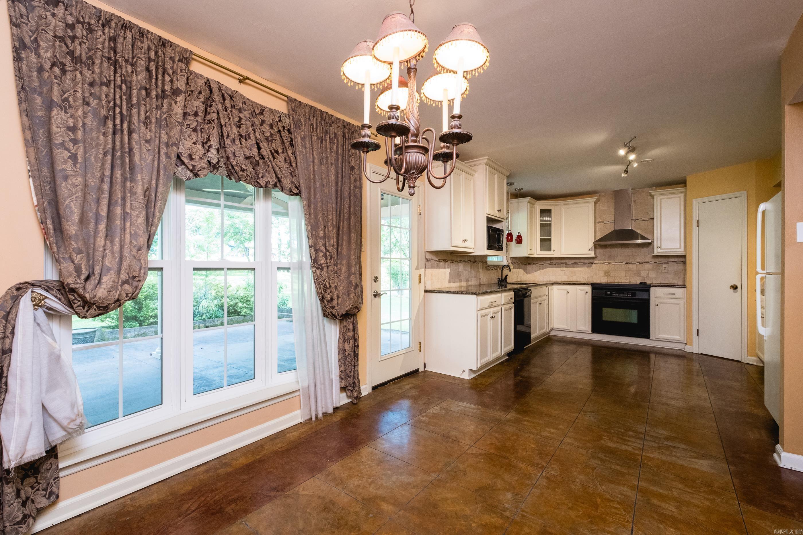 2307 N Rodney Parham  Little Rock, AR