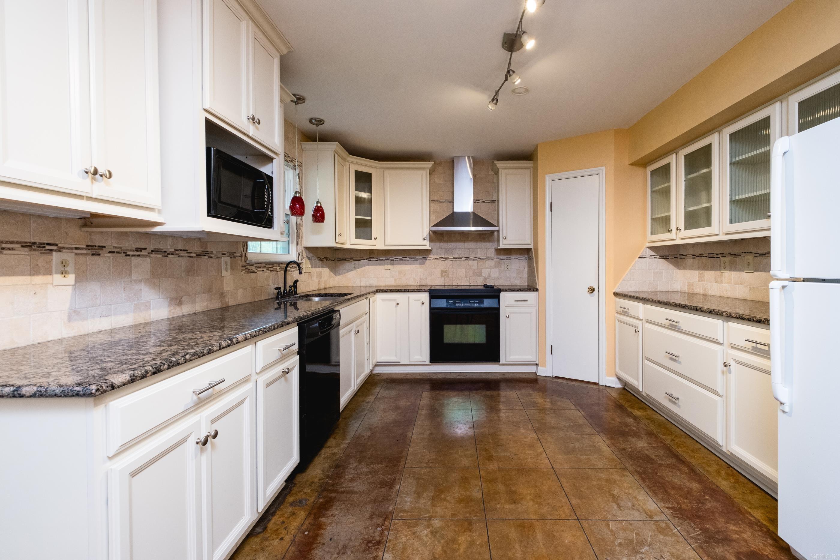 2307 N Rodney Parham  Little Rock, AR