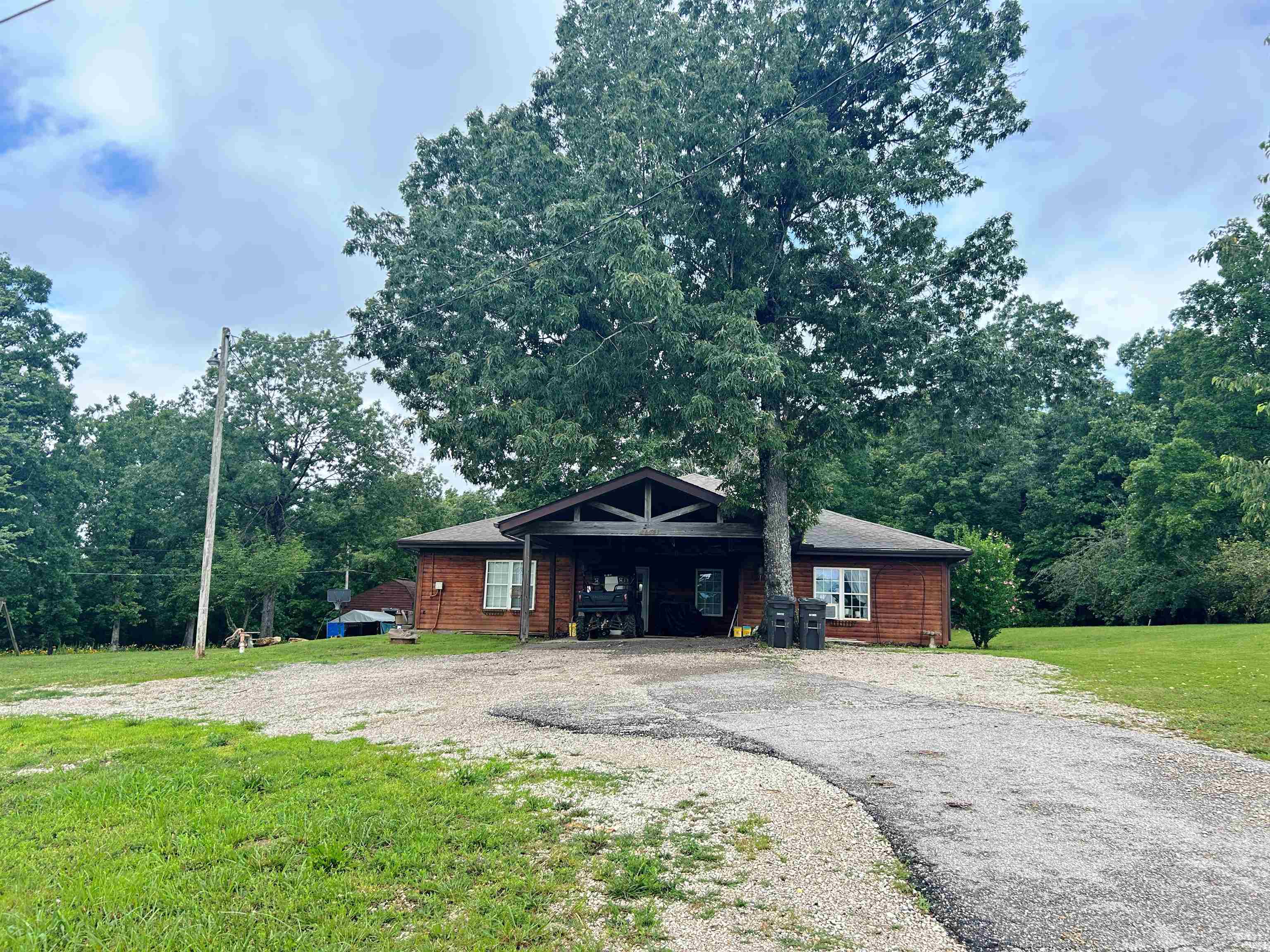 2605 Hwy 62 412  Highland, AR