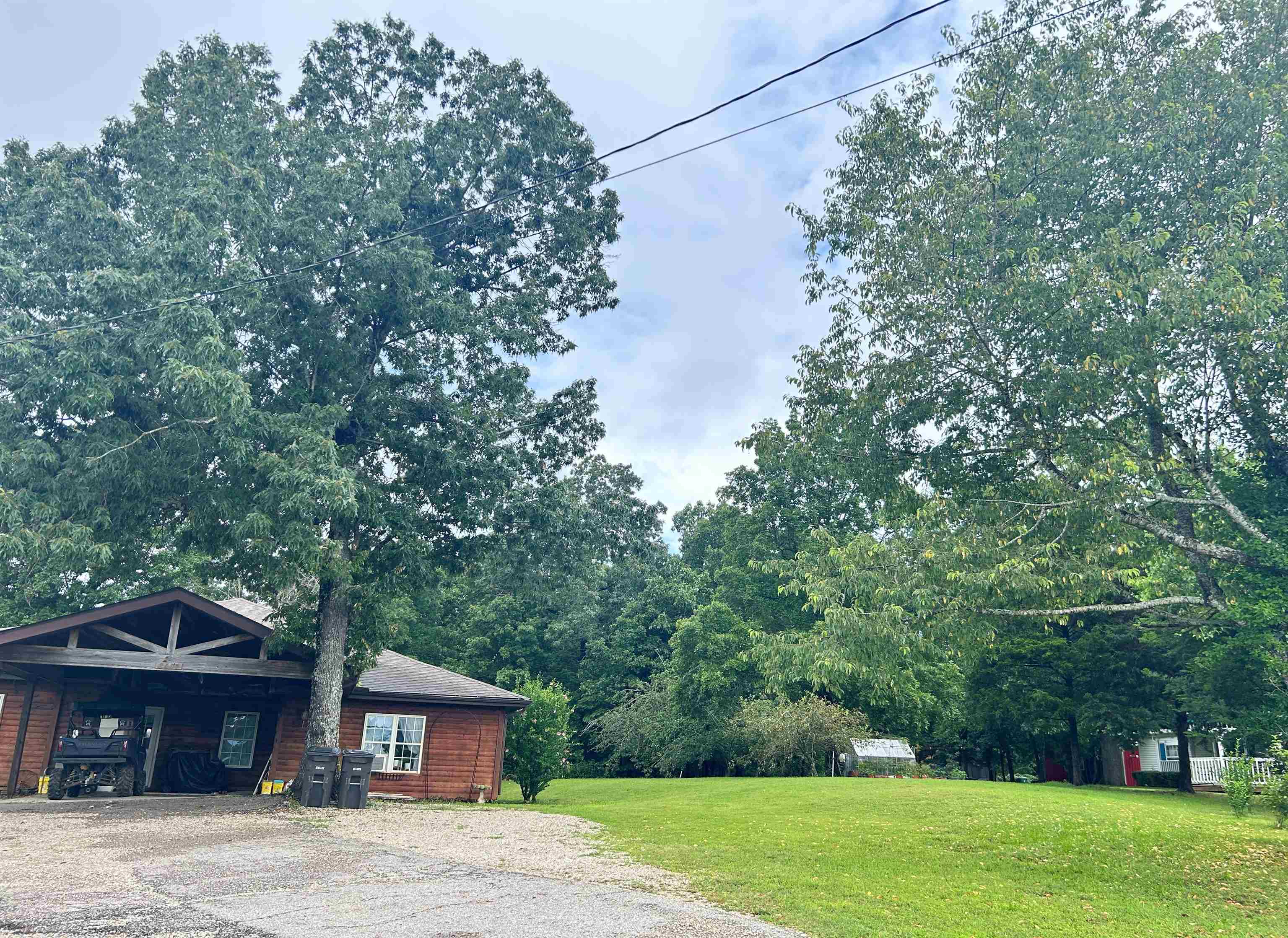 2605 Hwy 62 412  Highland, AR