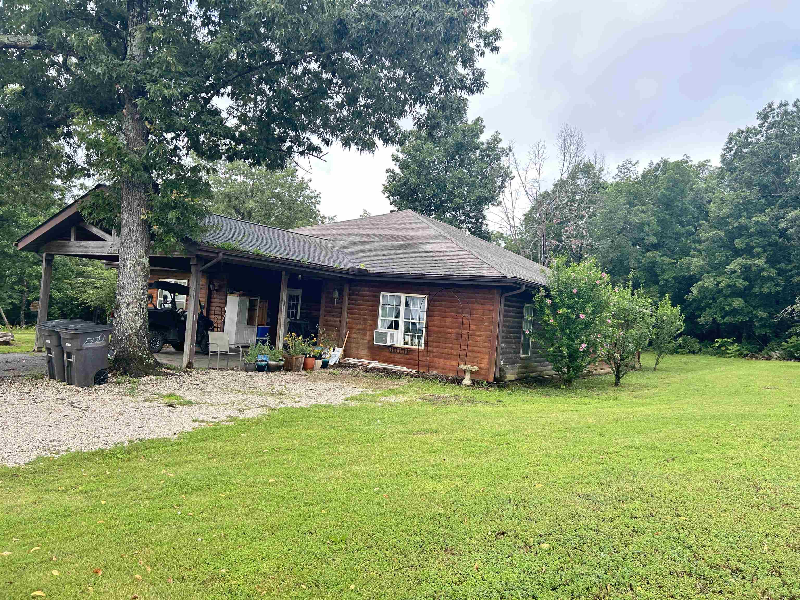 2605 Hwy 62 412  Highland, AR