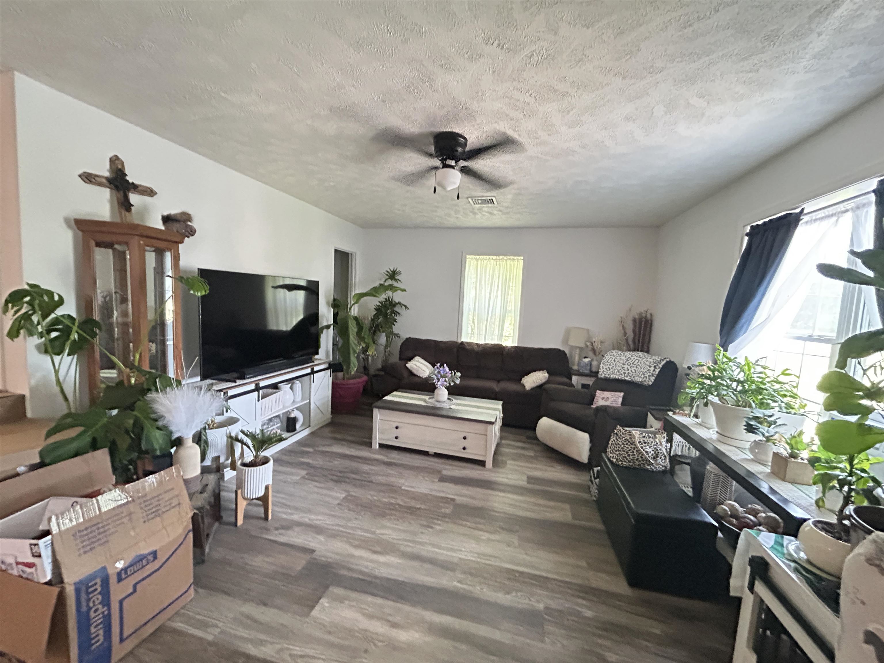 2605 Hwy 62 412  Highland, AR