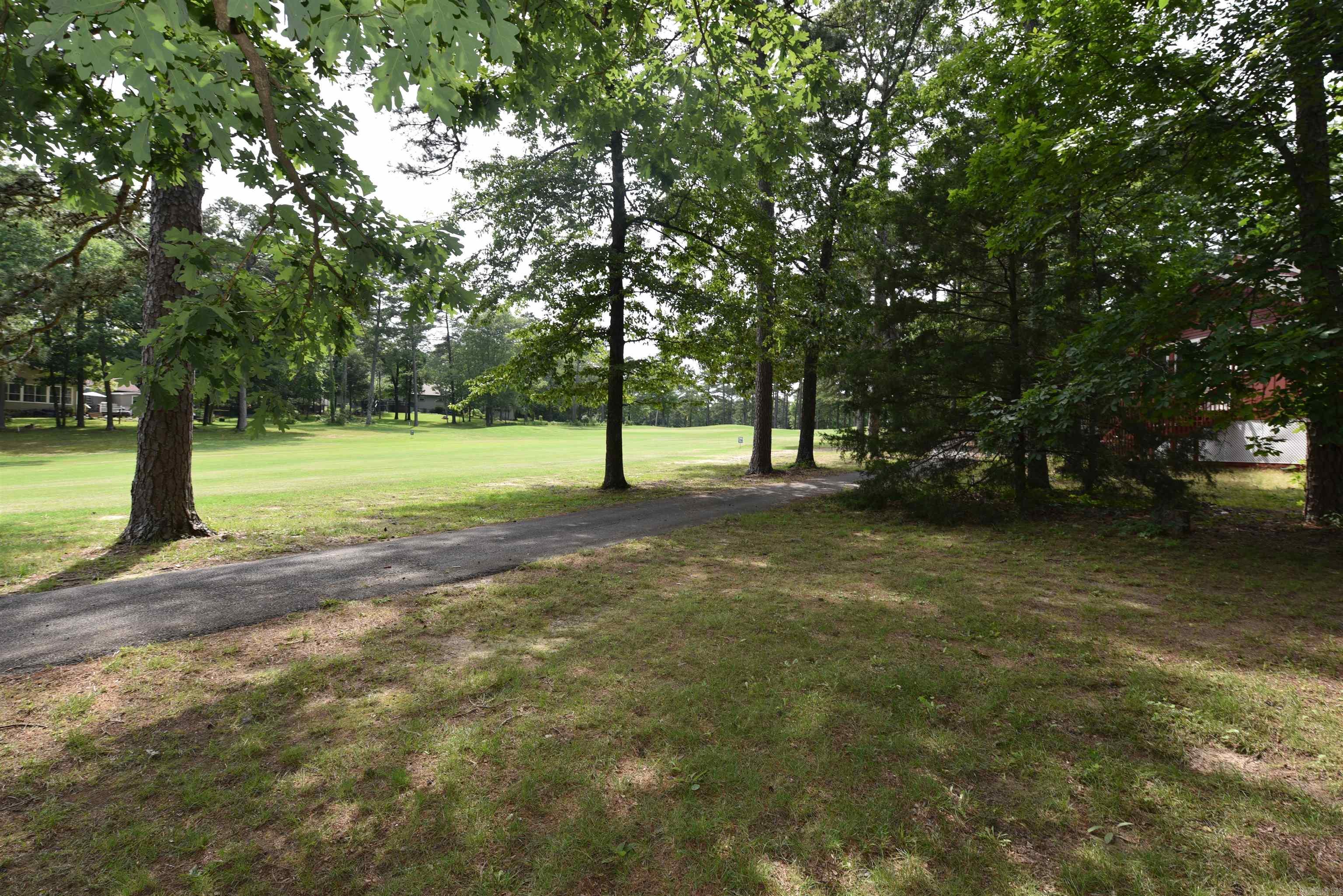 114 Fair Oaks Dr  Fairfield Bay, AR