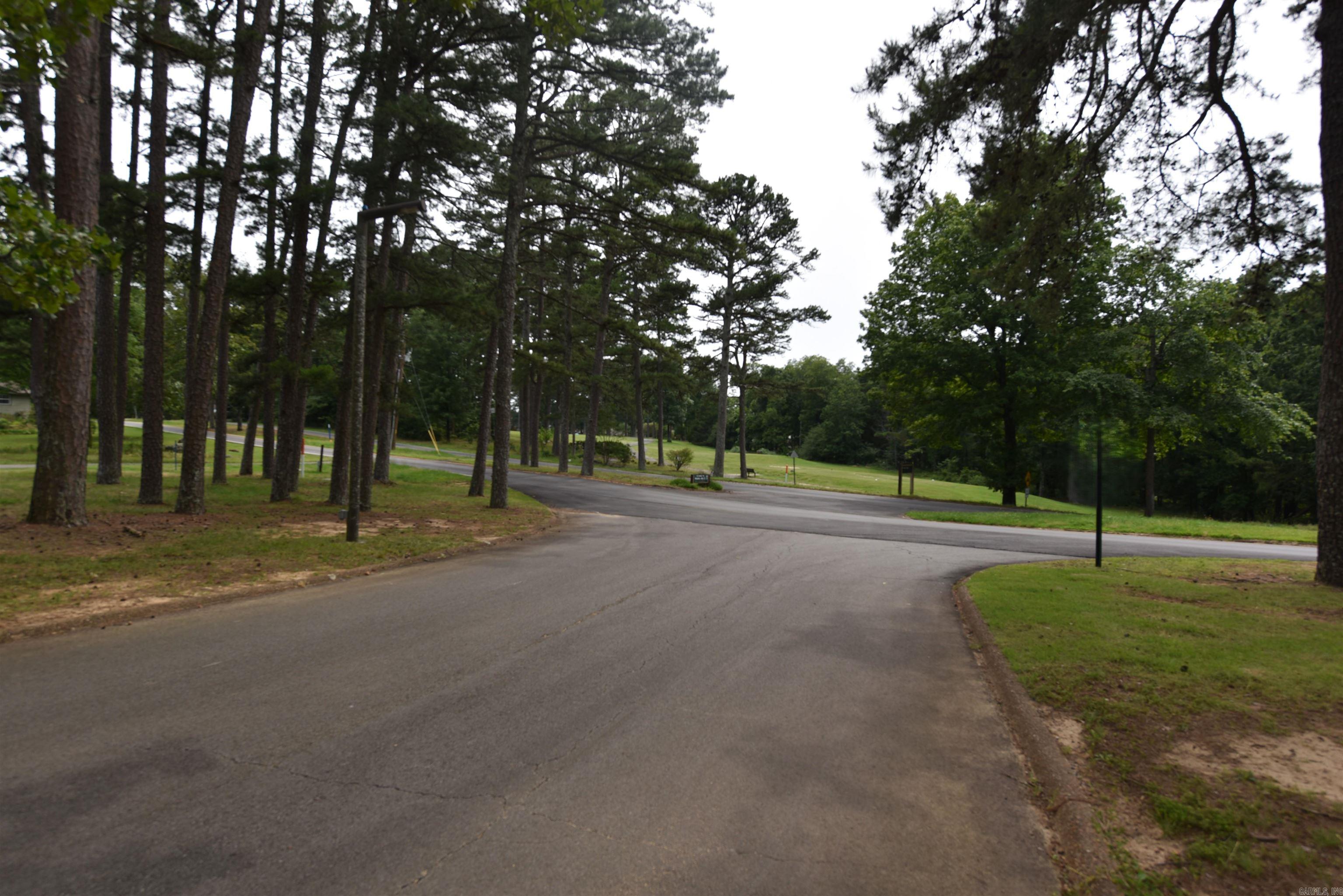 114 Fair Oaks Dr  Fairfield Bay, AR