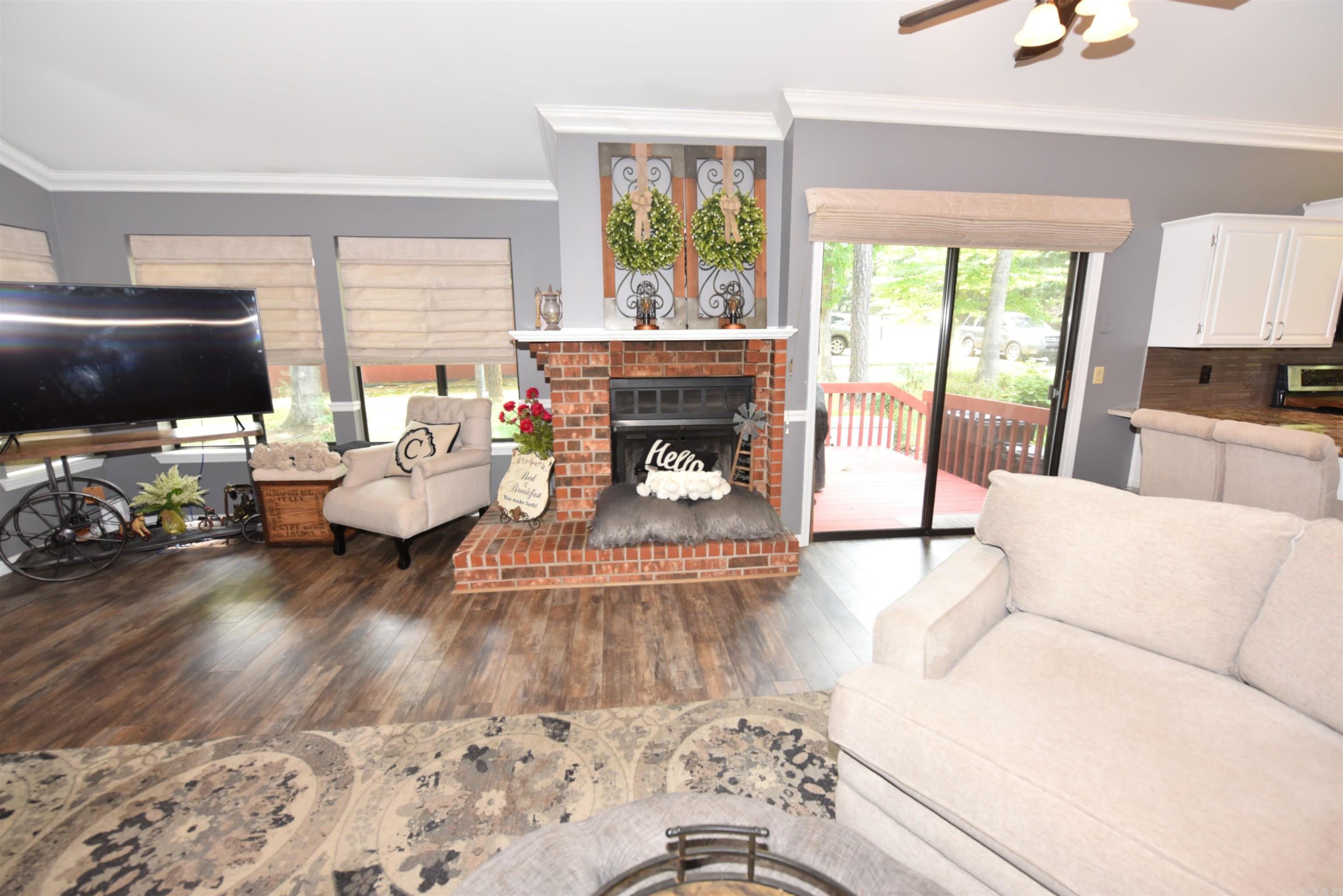 114 Fair Oaks Dr  Fairfield Bay, AR