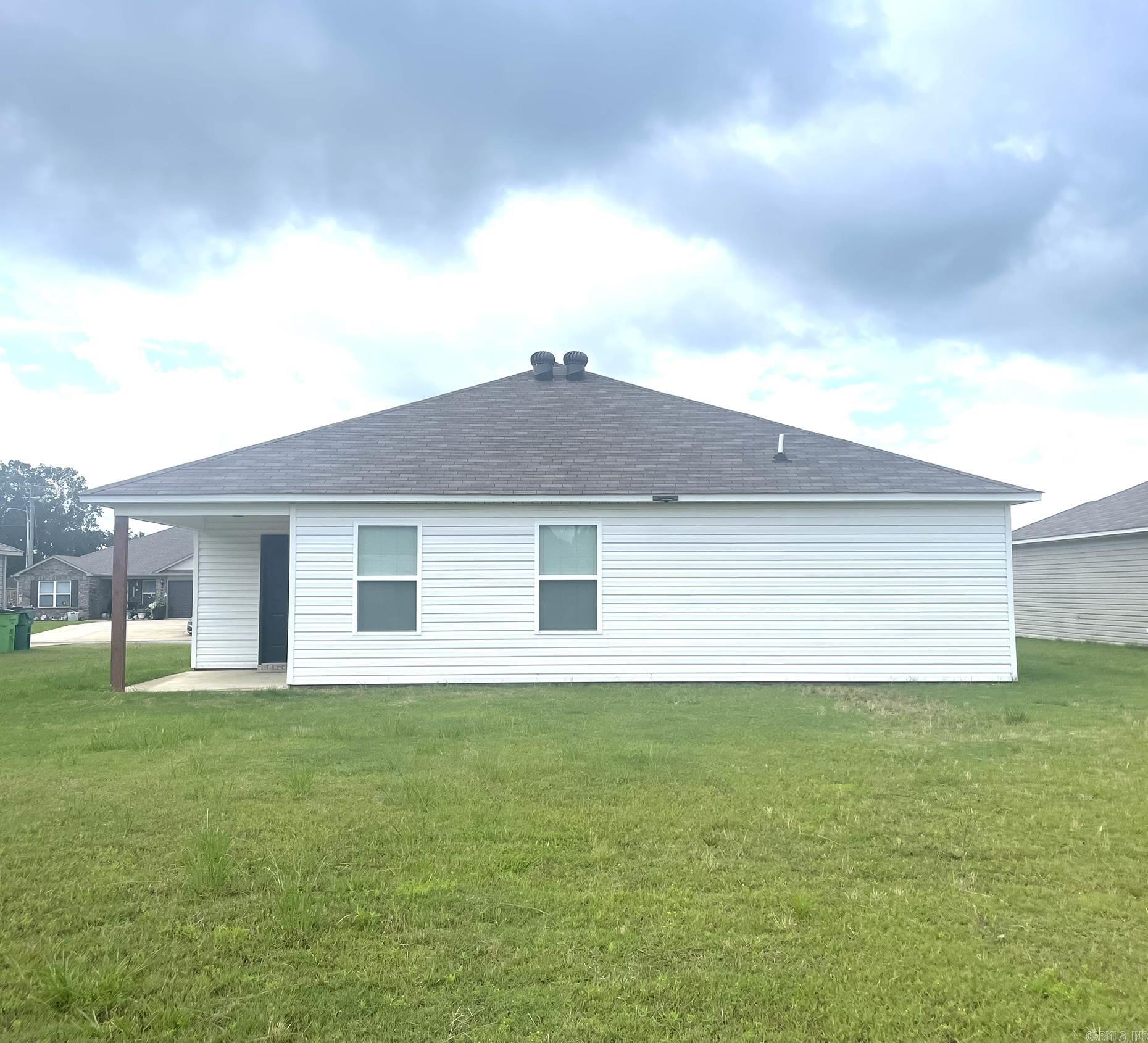 128 Sunland Drive  Beebe, AR