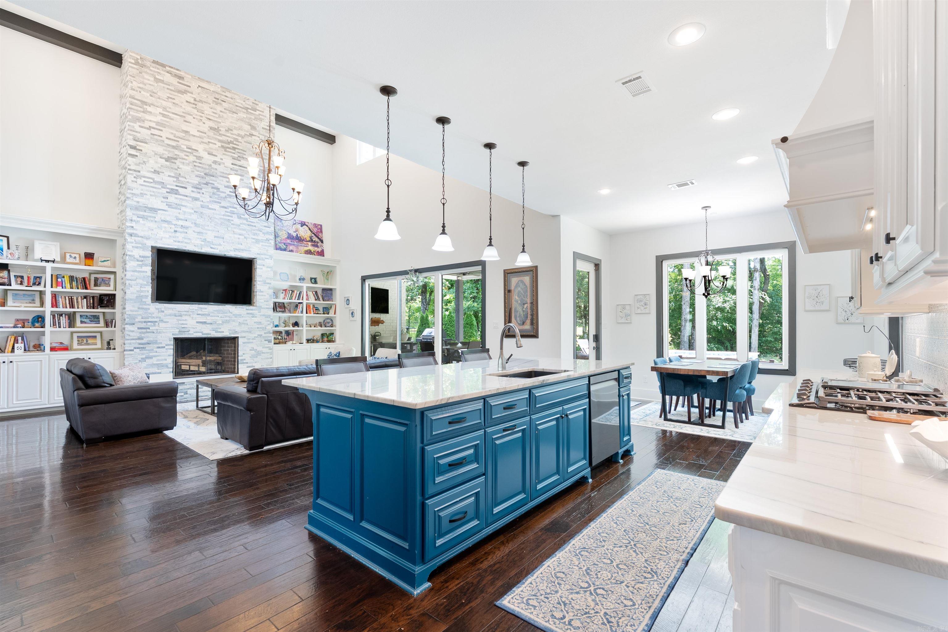 18001 Oak Creek  Little Rock, AR