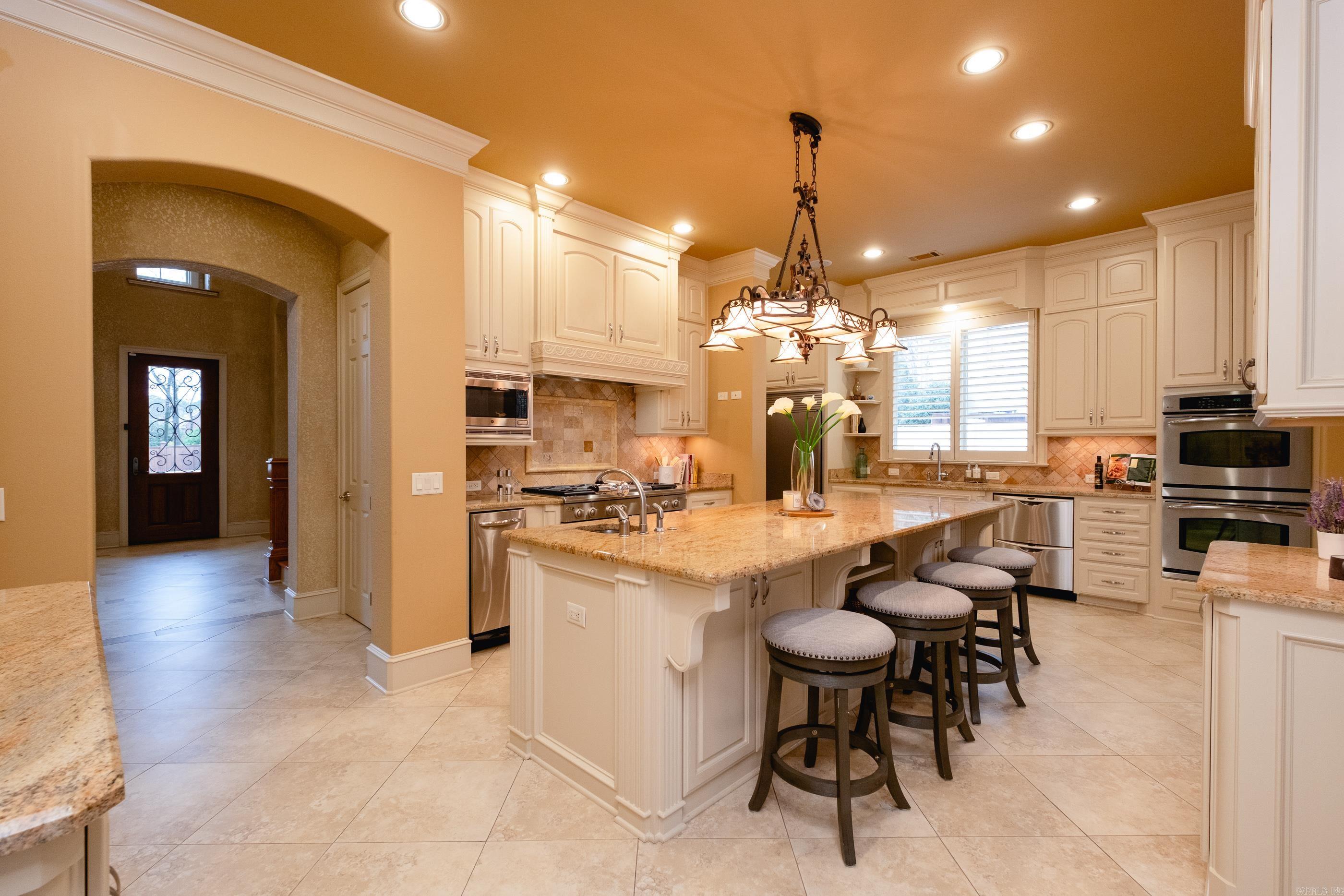 209 Deauville  Little Rock, AR