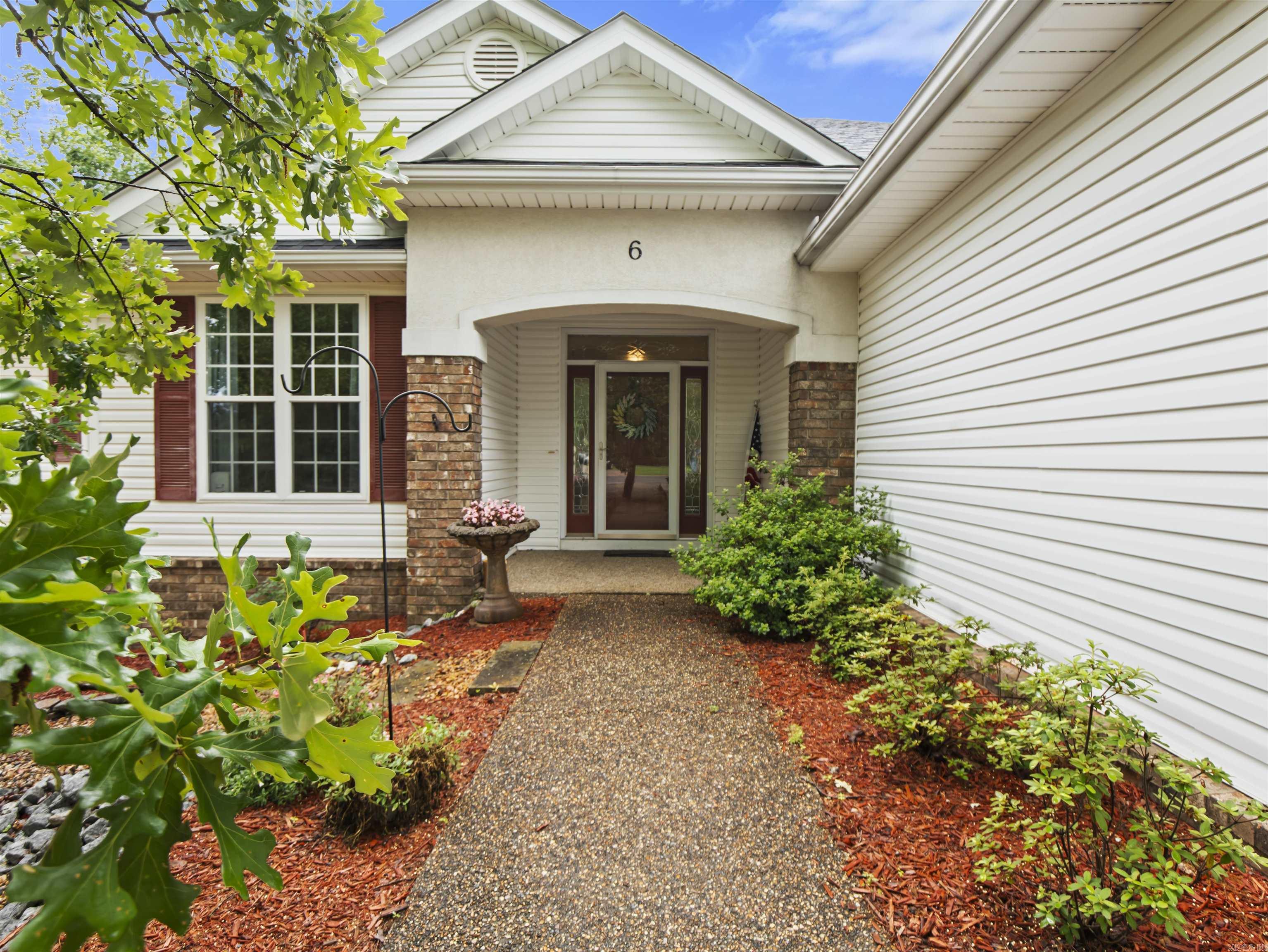 6 Pacifica Way  Hot Springs Village, AR