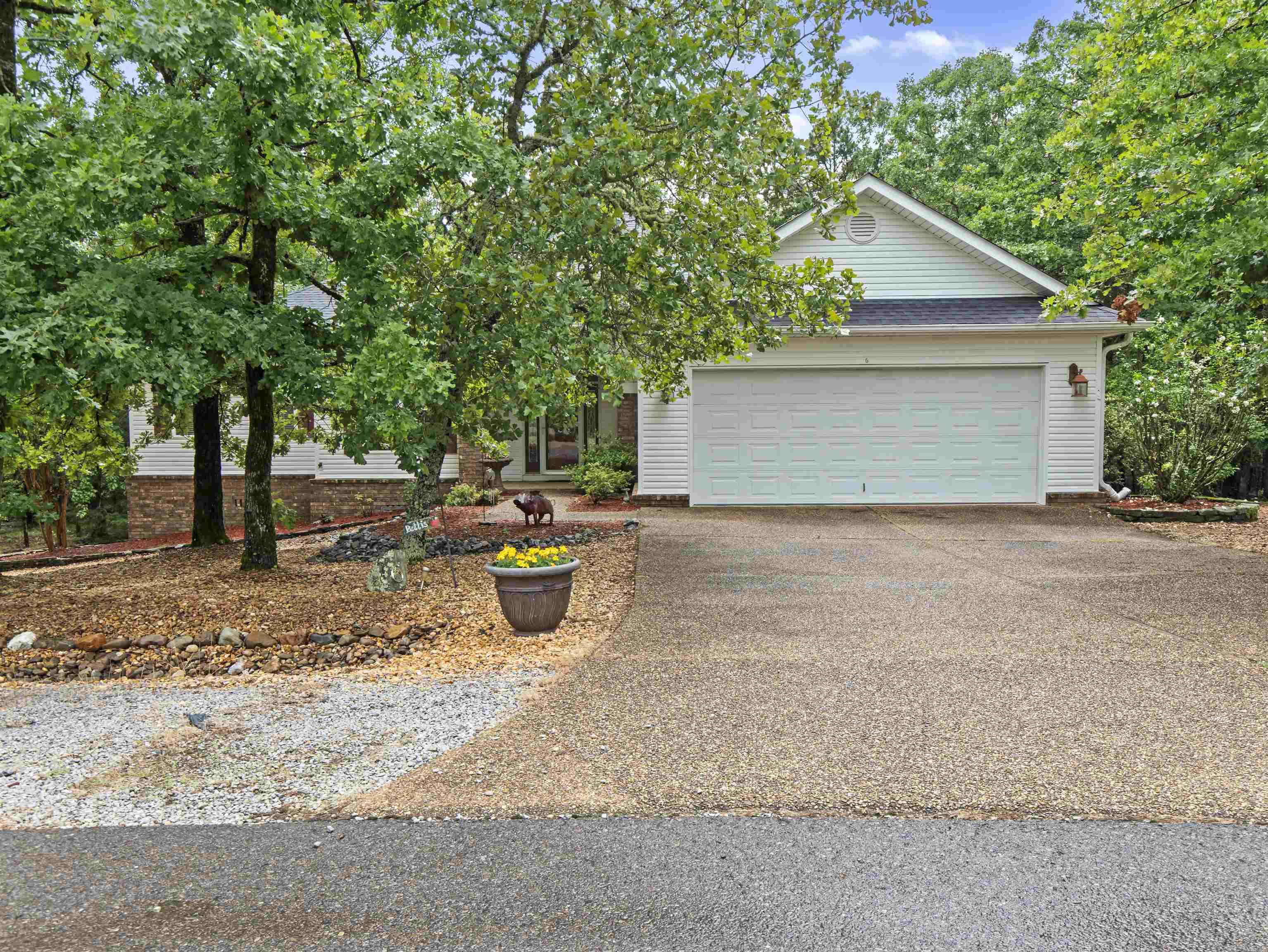 6 Pacifica Way  Hot Springs Village, AR