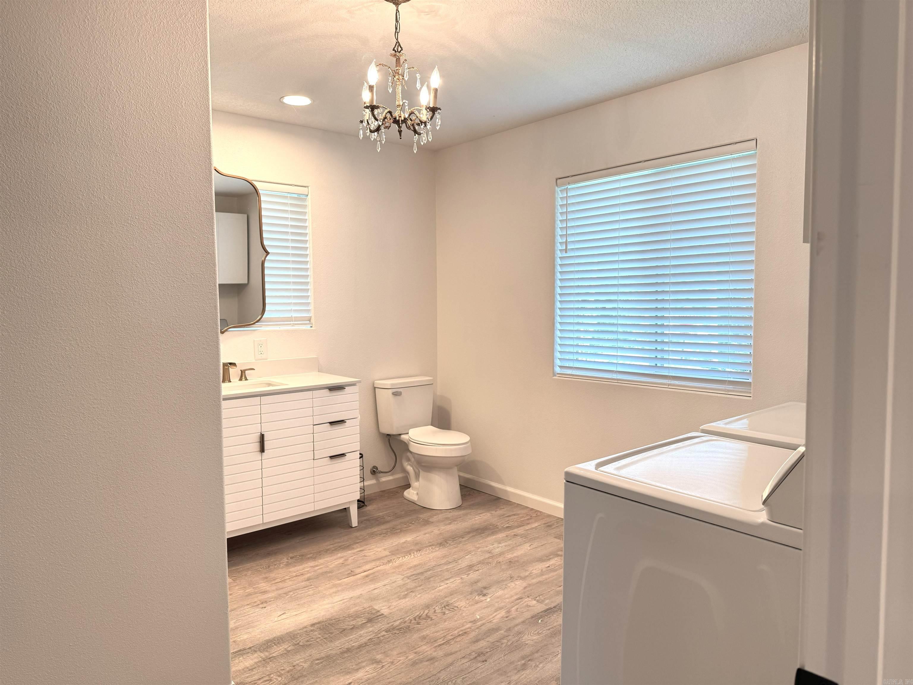 235 Hollywood  Hot Springs, AR