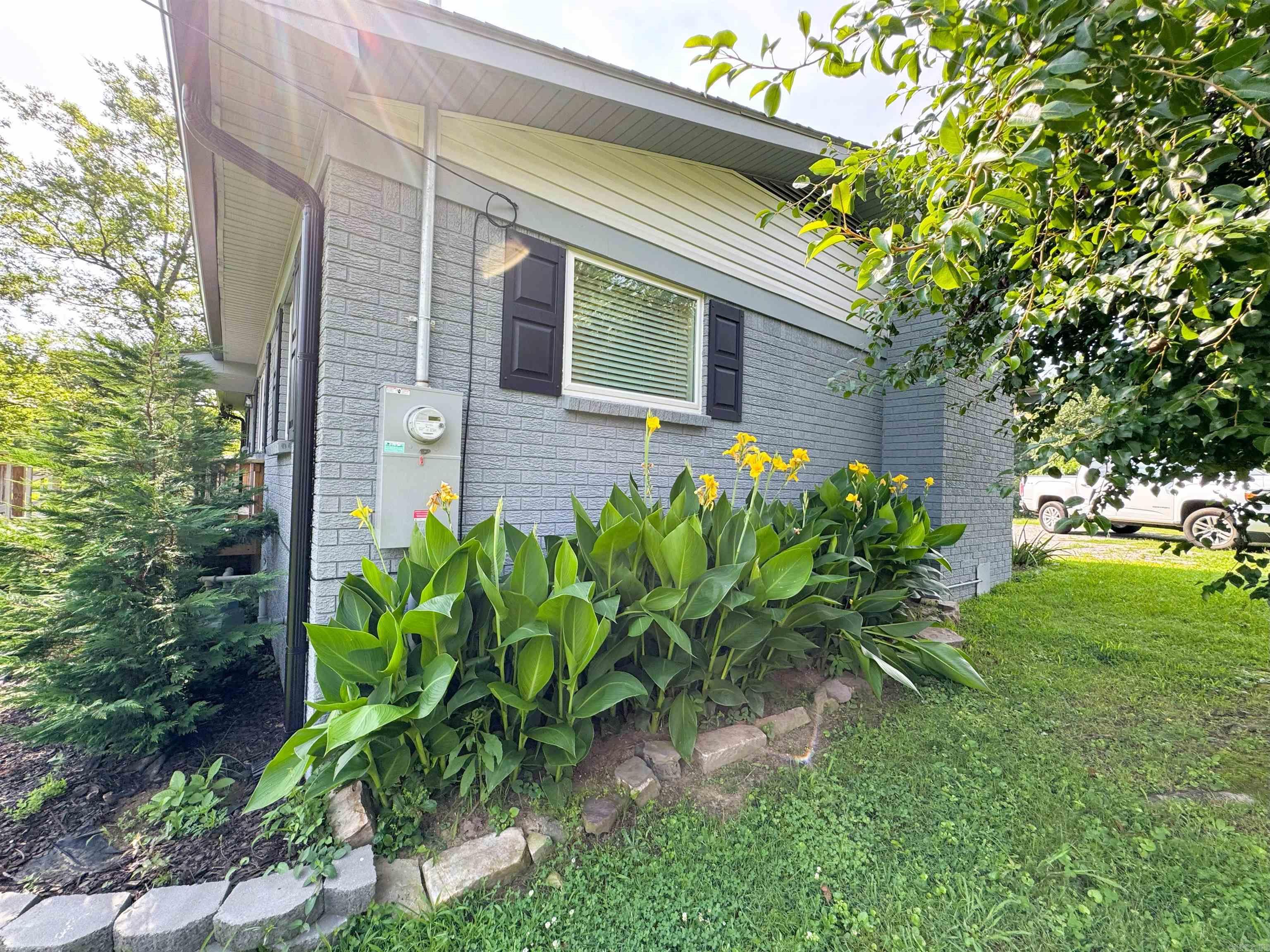 235 Hollywood  Hot Springs, AR