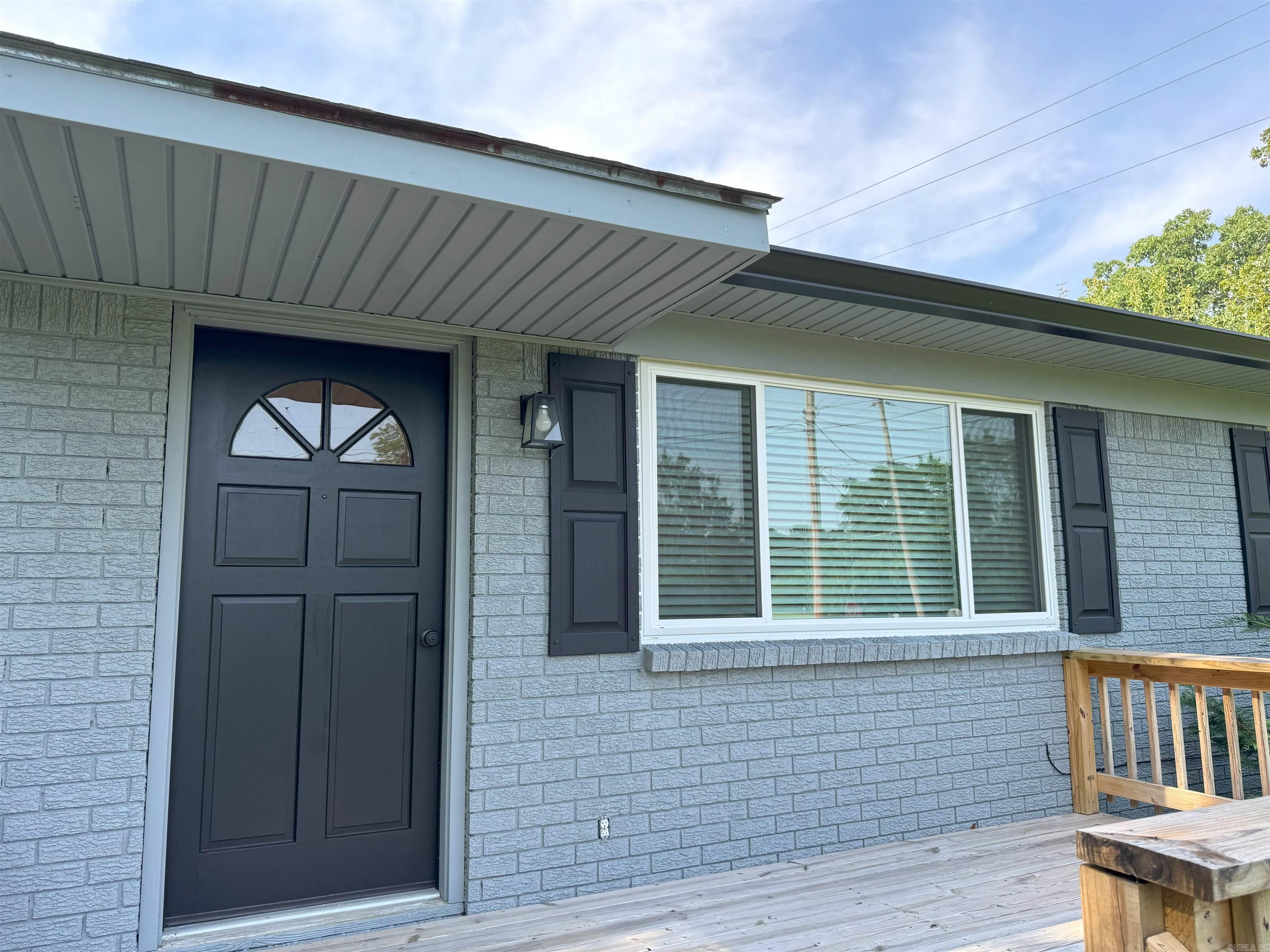 235 Hollywood  Hot Springs, AR