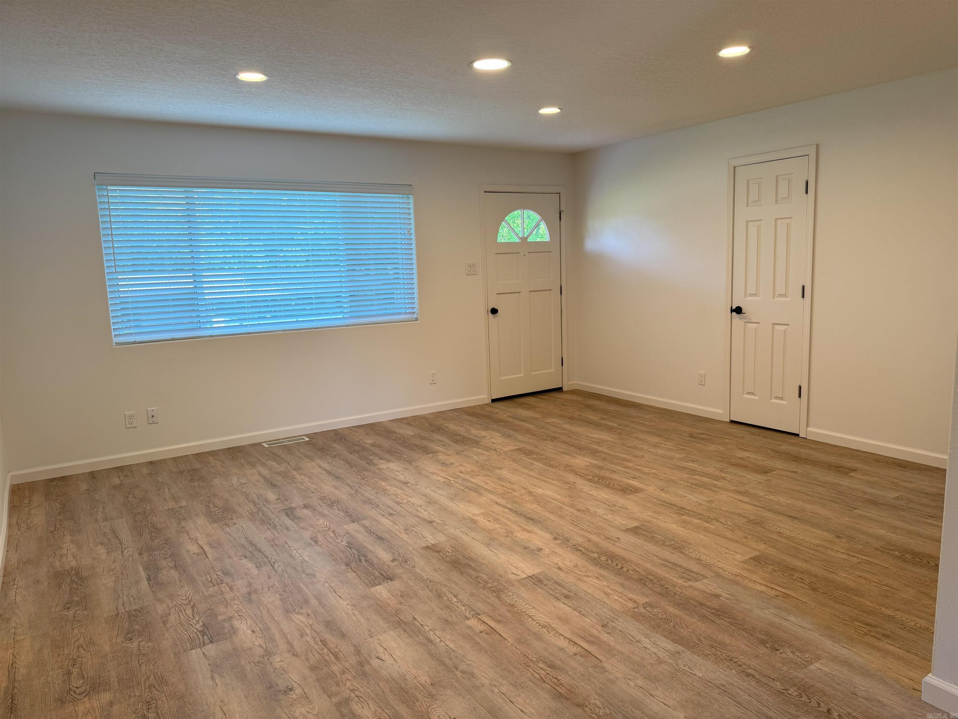 235 Hollywood  Hot Springs, AR