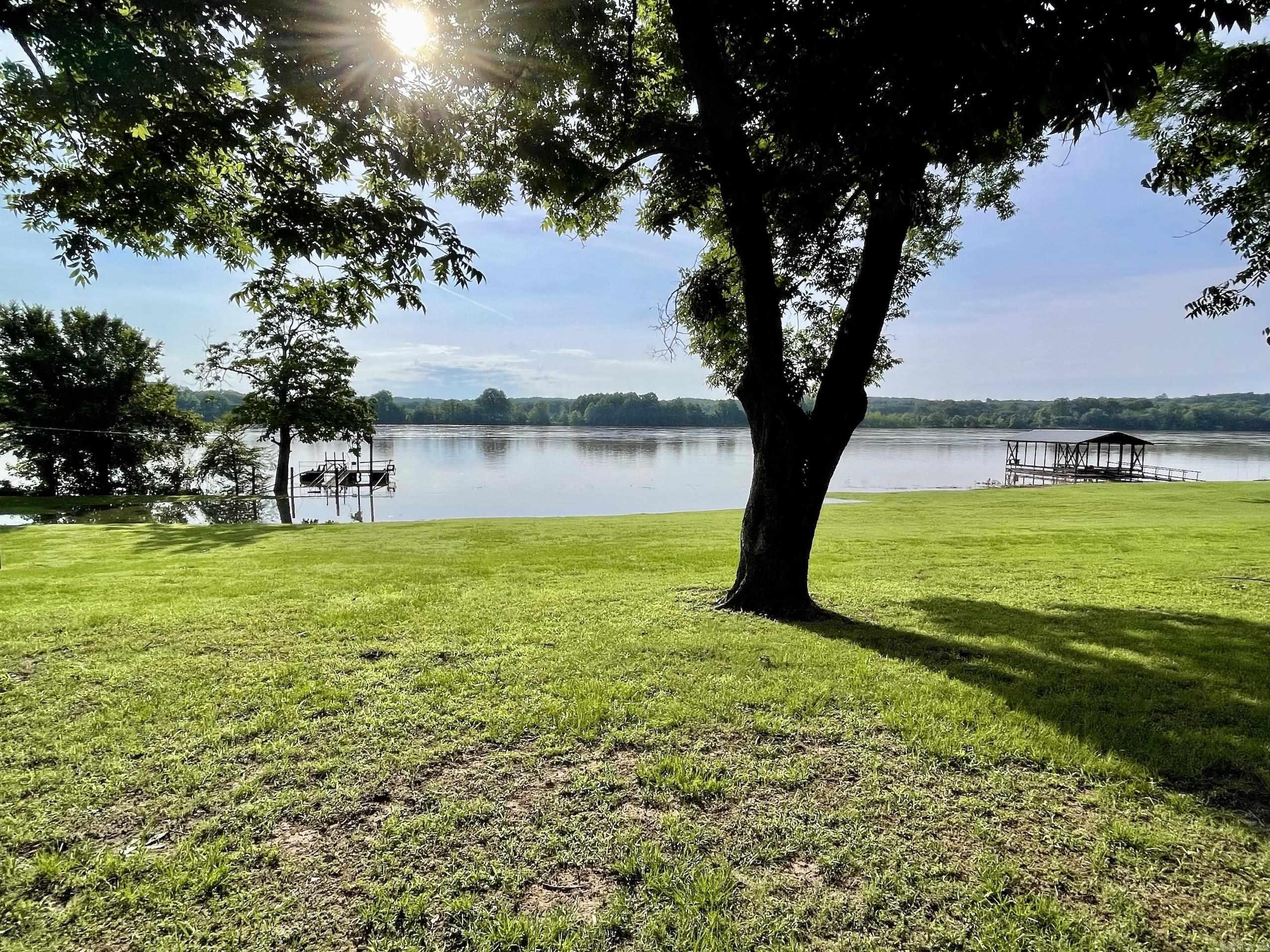 138 Ferry Boat Rd  Bigelow, AR