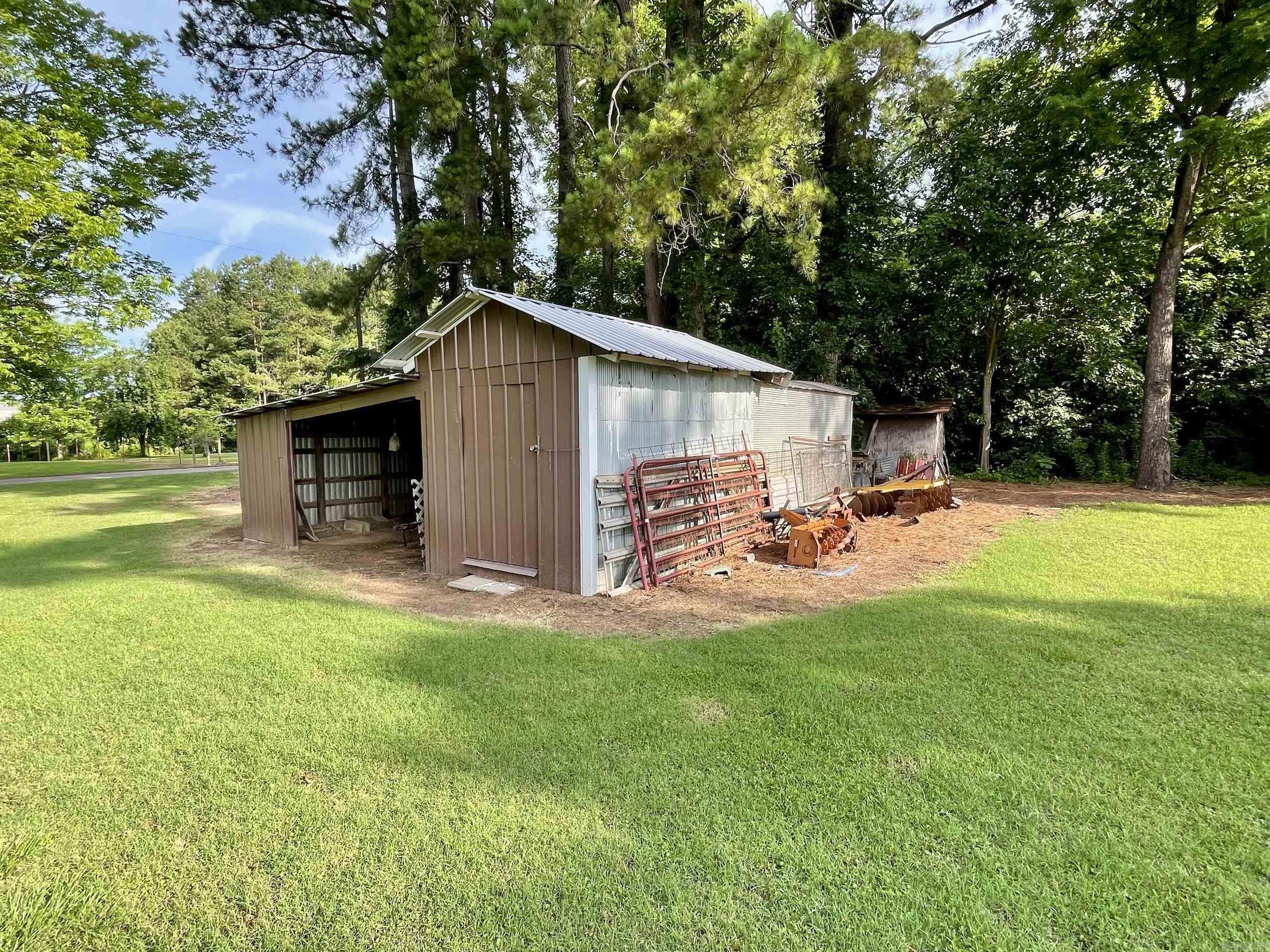 138 Ferry Boat Rd  Bigelow, AR