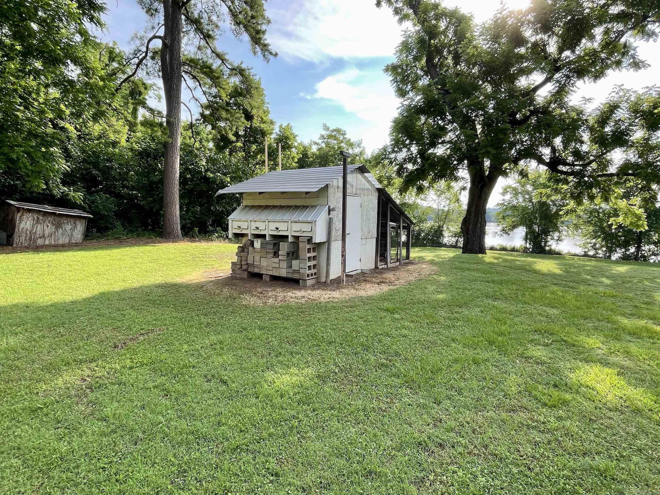 138 Ferry Boat Rd  Bigelow, AR
