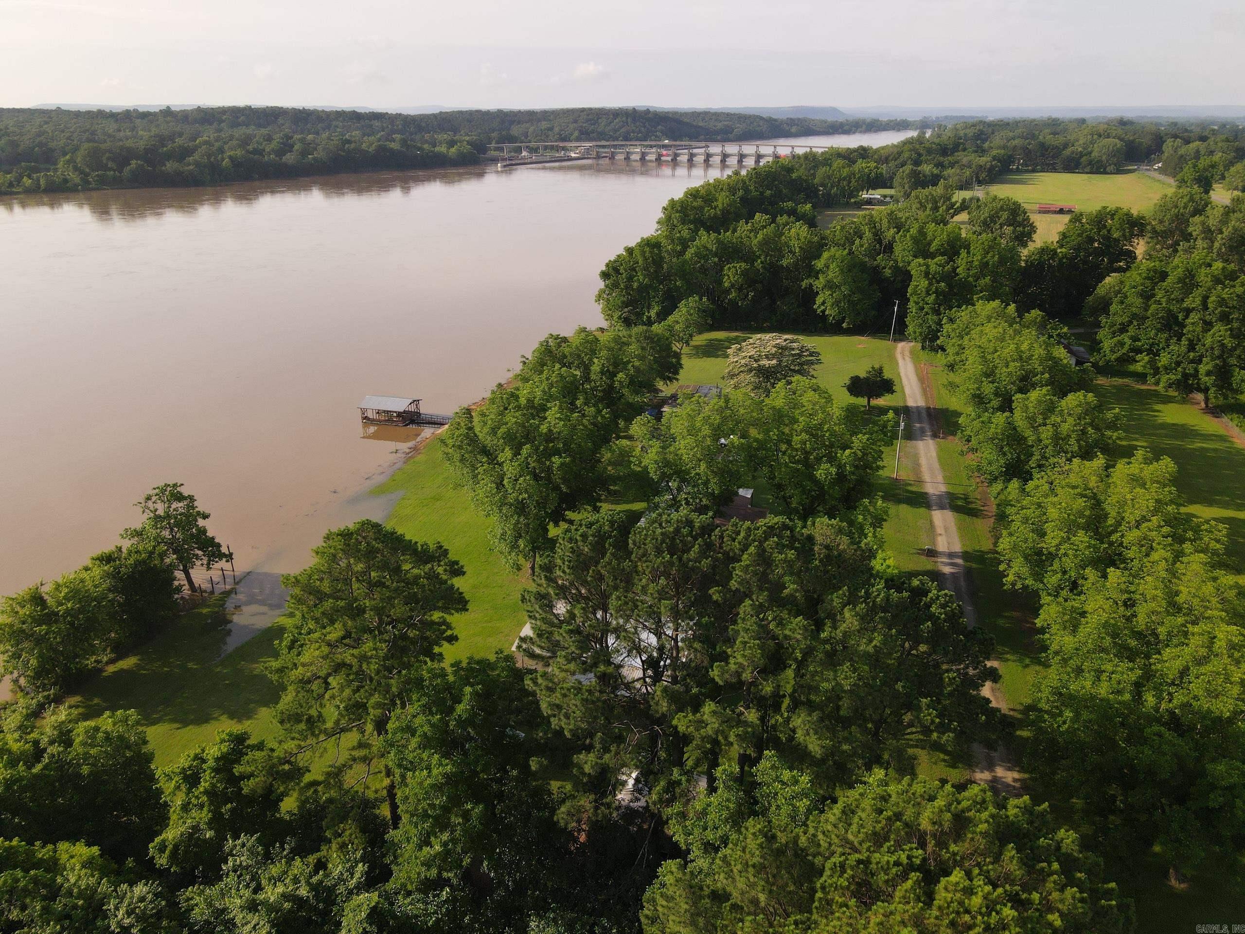 138 Ferry Boat Rd  Bigelow, AR