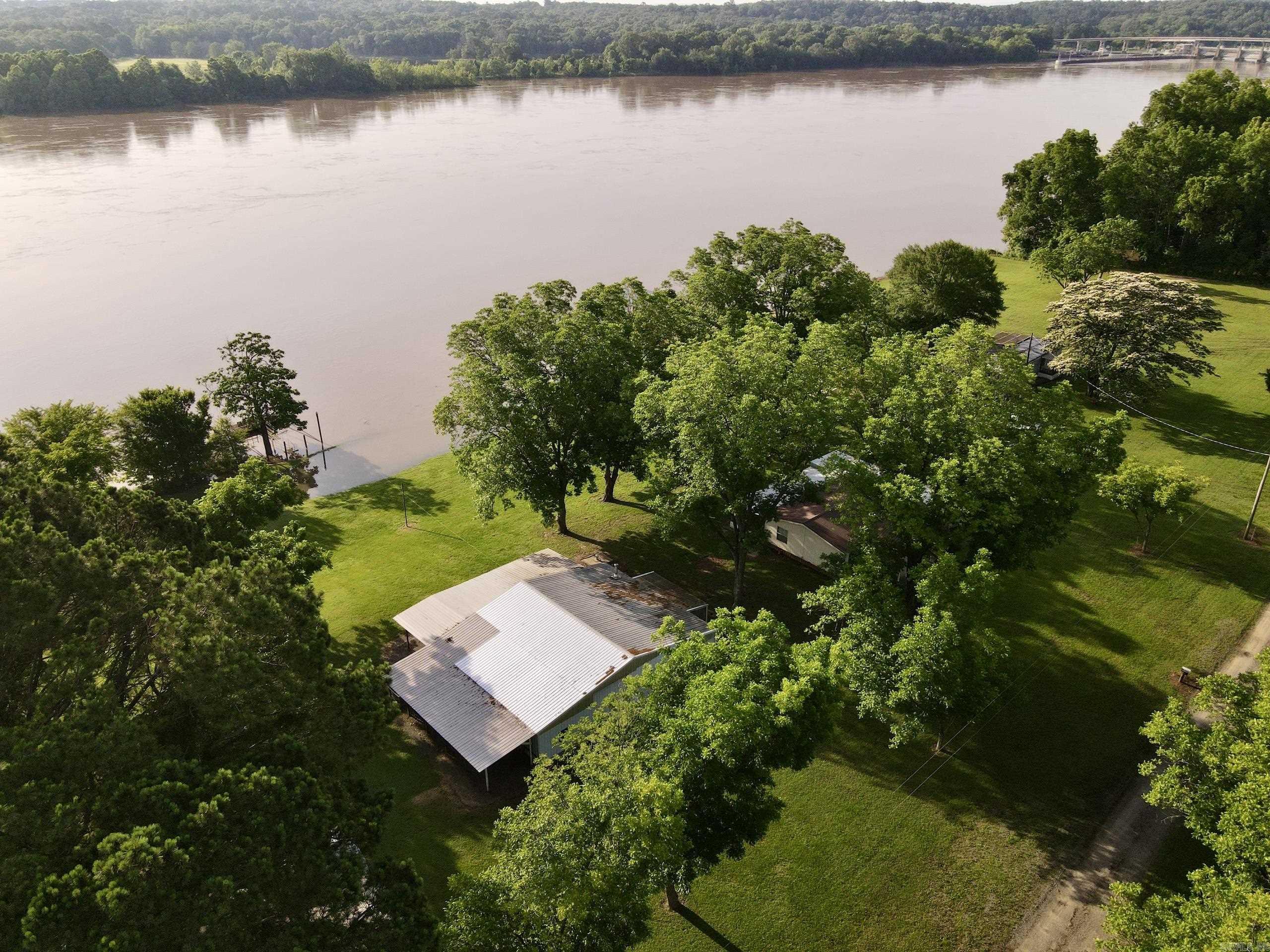 138 Ferry Boat Rd  Bigelow, AR