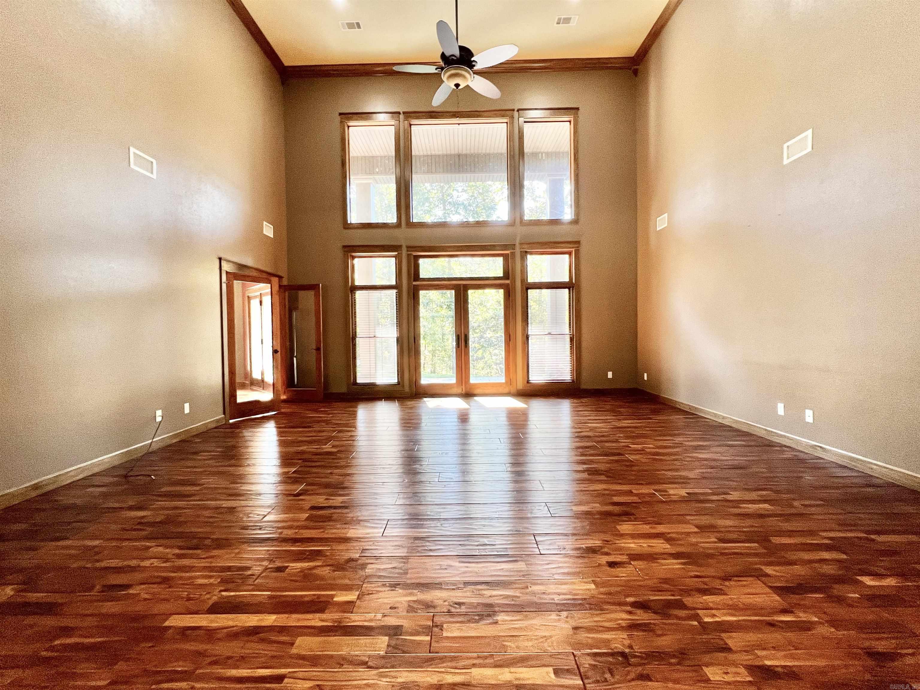 847 Woodland Hills Drive  Mountain View, AR