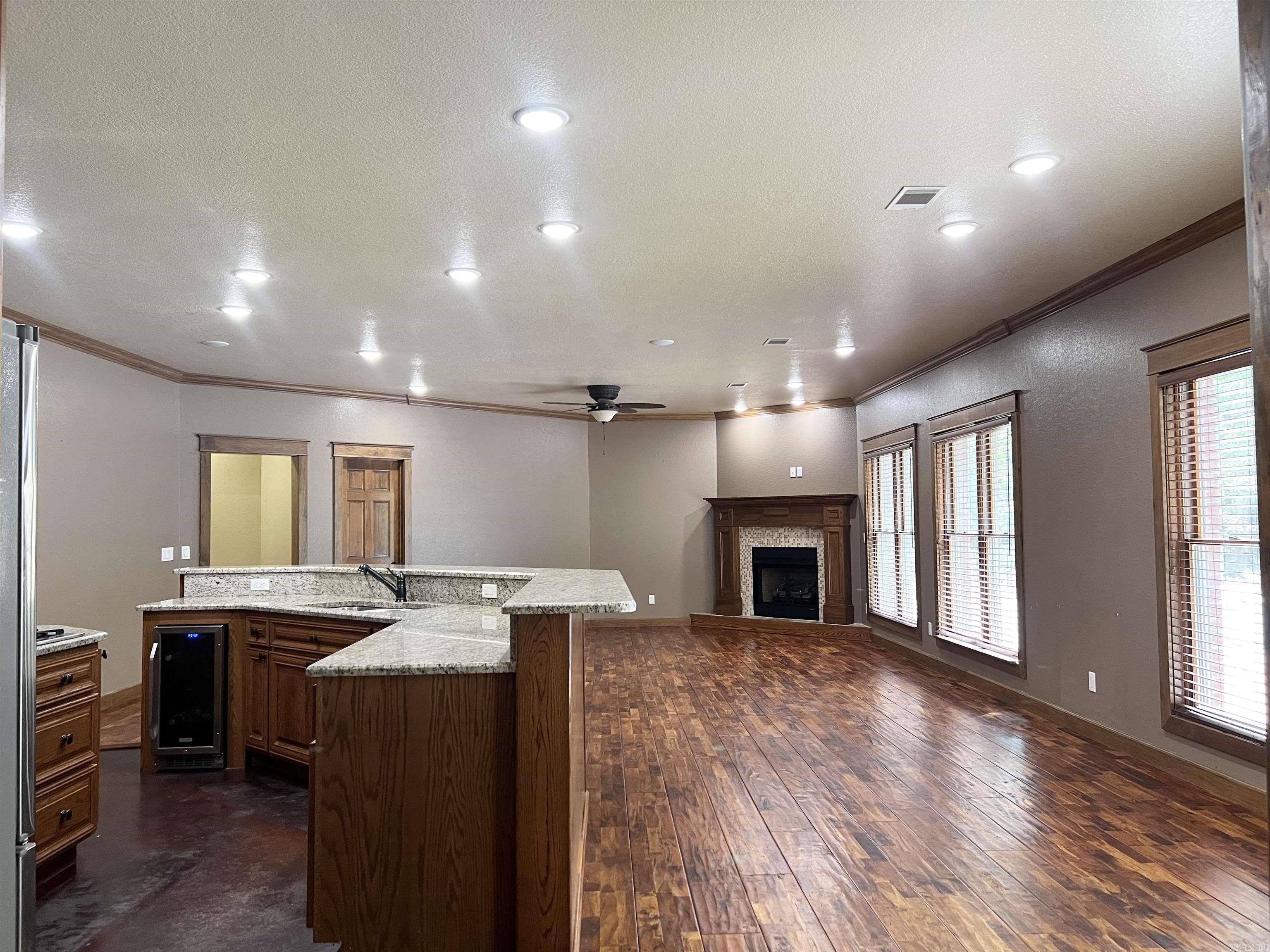 847 Woodland Hills Drive  Mountain View, AR