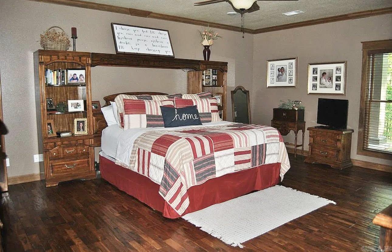 847 Woodland Hills Drive  Mountain View, AR