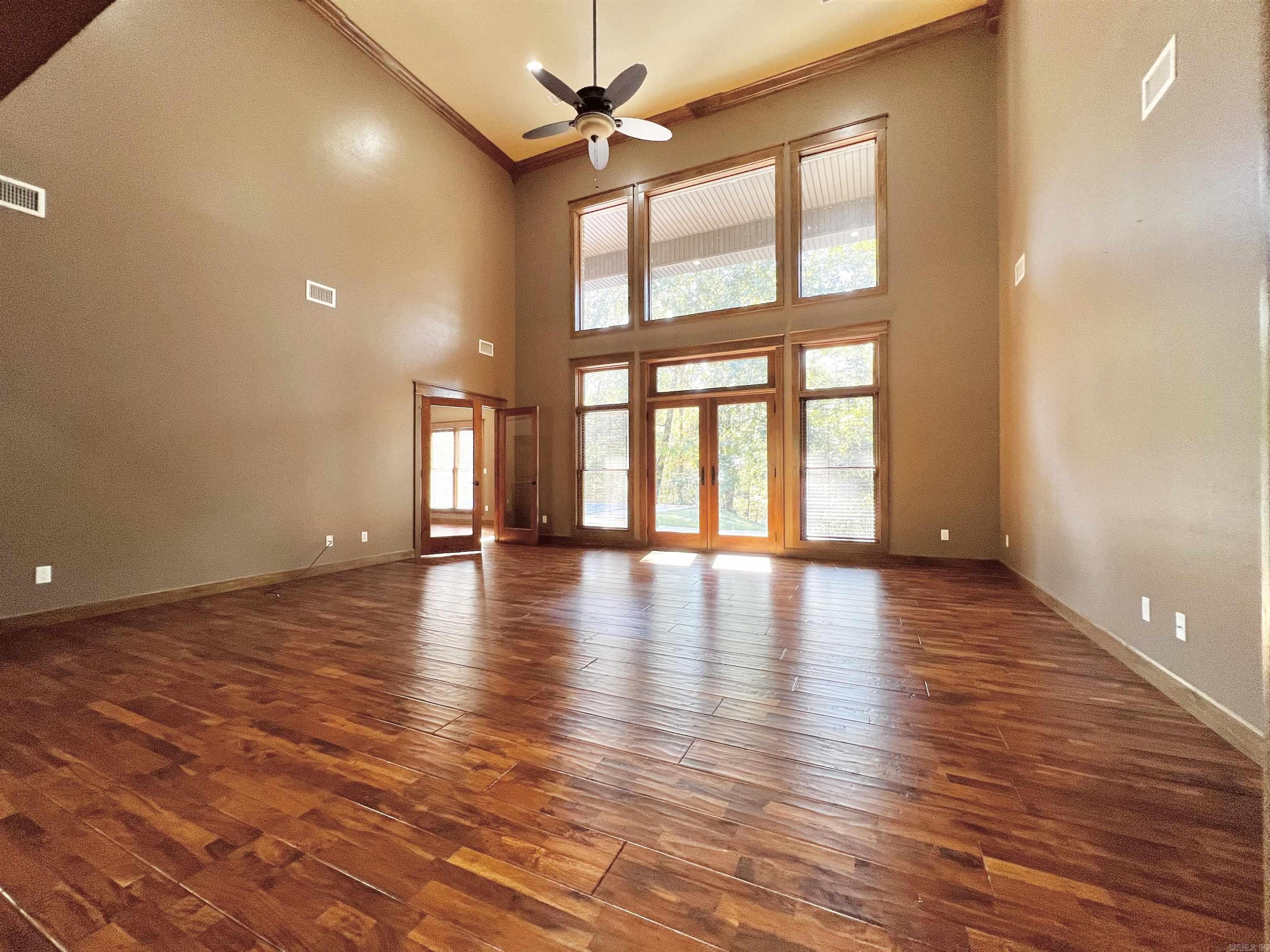 847 Woodland Hills Drive  Mountain View, AR