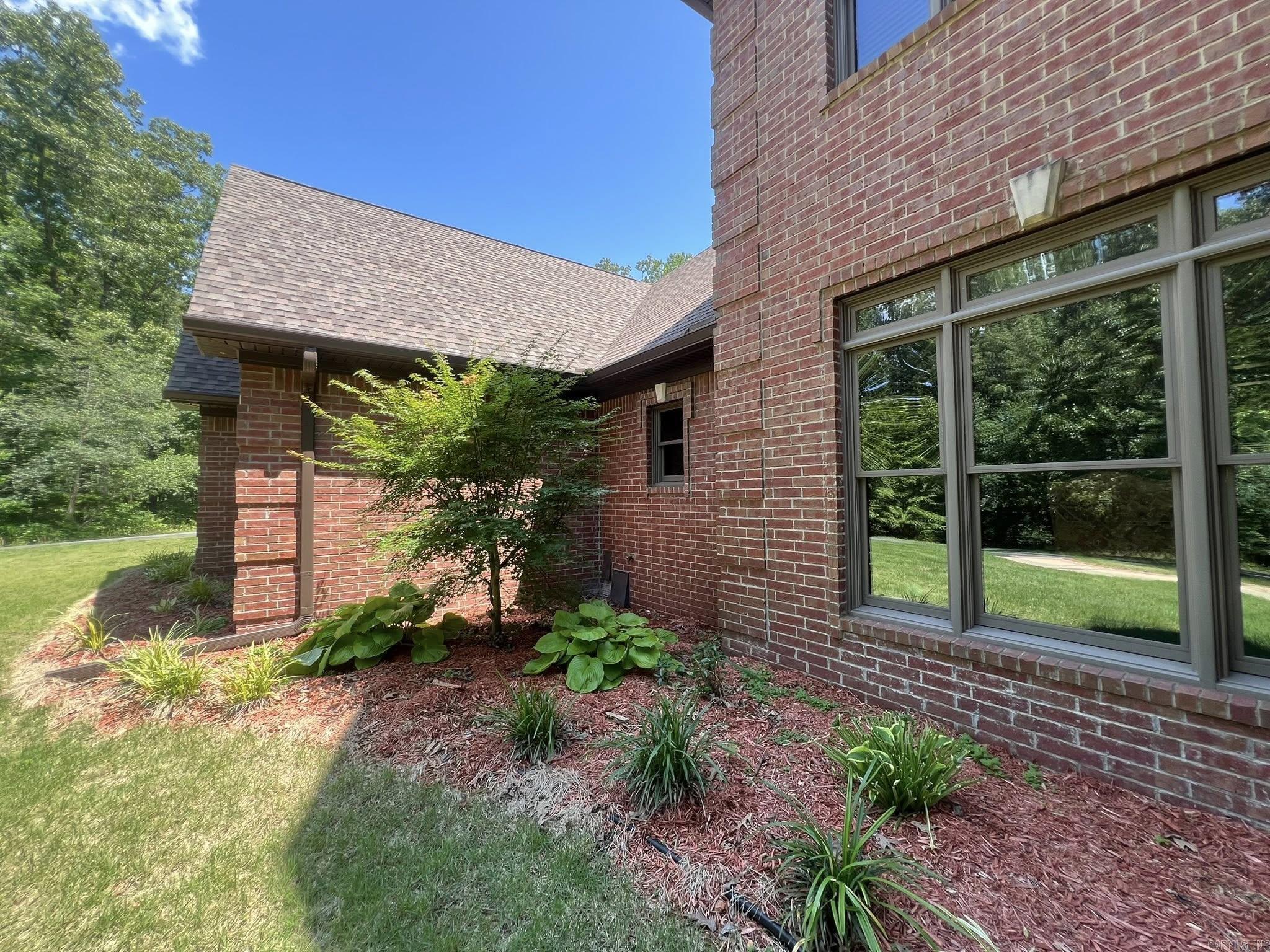 847 Woodland Hills Drive  Mountain View, AR