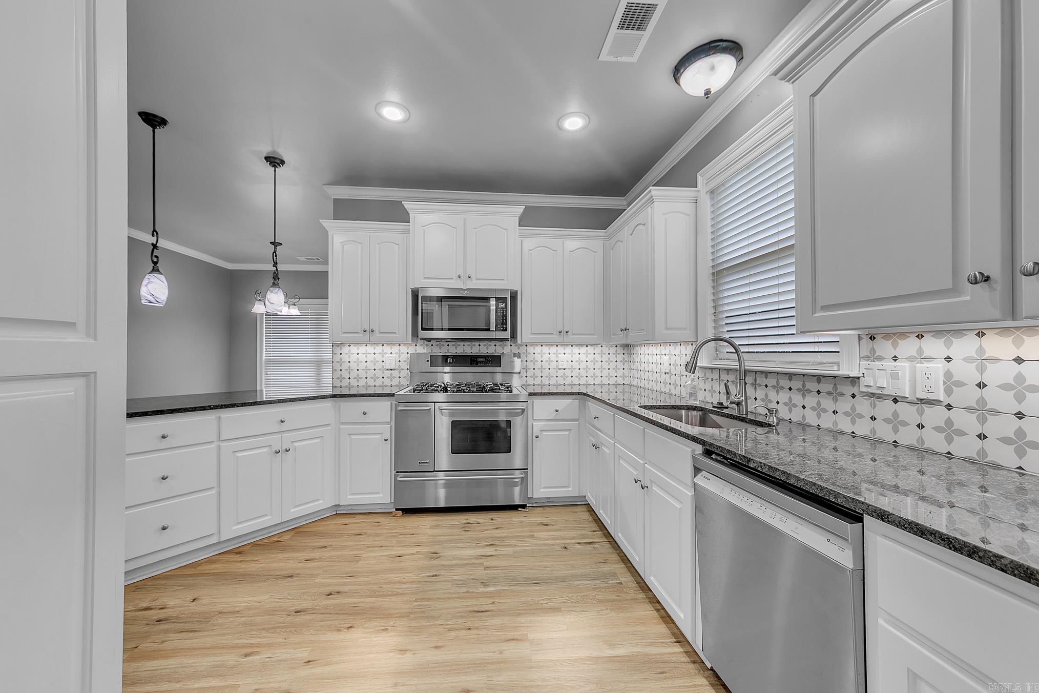 706 Greystone  Cabot, AR