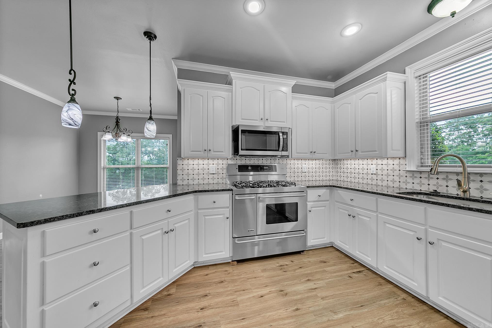 706 Greystone  Cabot, AR