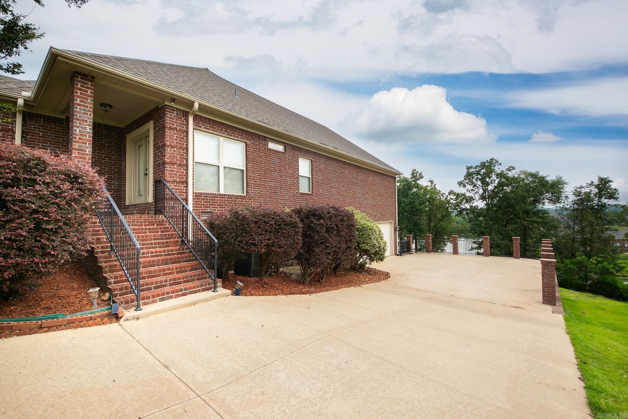 706 Greystone  Cabot, AR