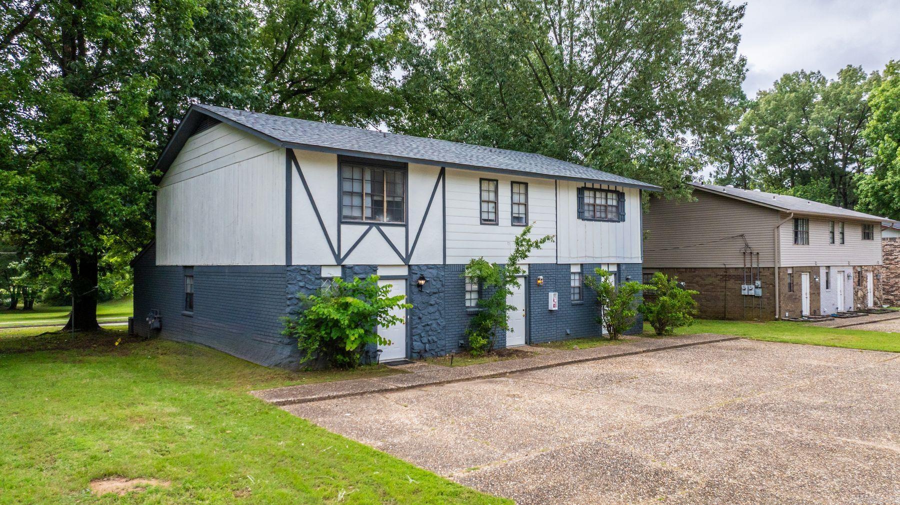 8300 E Woodview  Sherwood, AR
