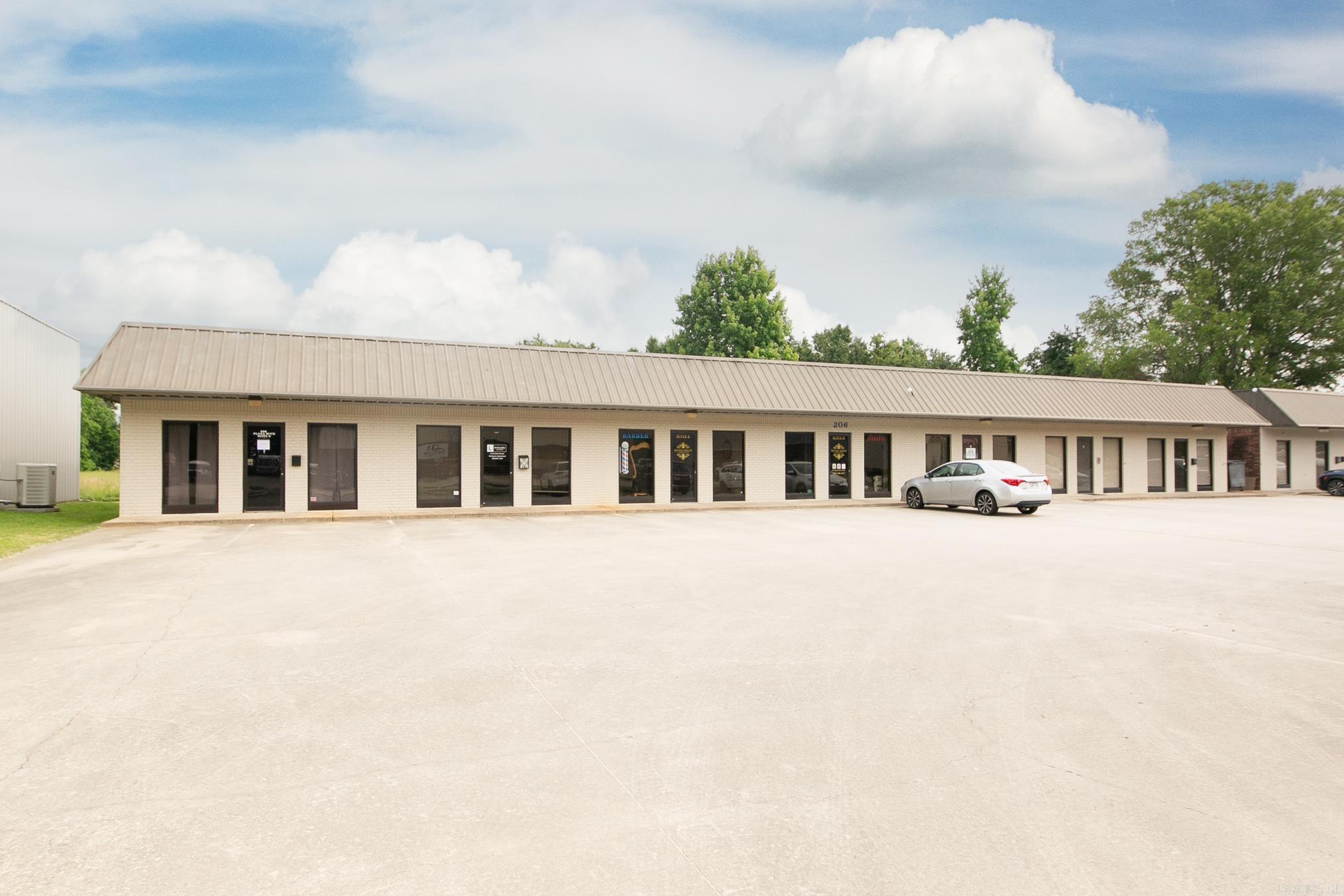 204, 206,109 Plaza  Cabot, AR