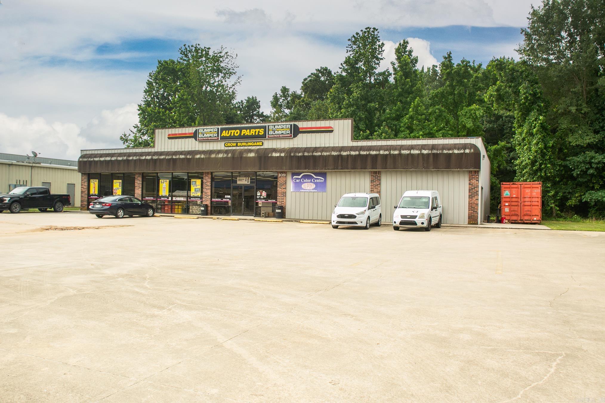 204, 206,109 Plaza  Cabot, AR