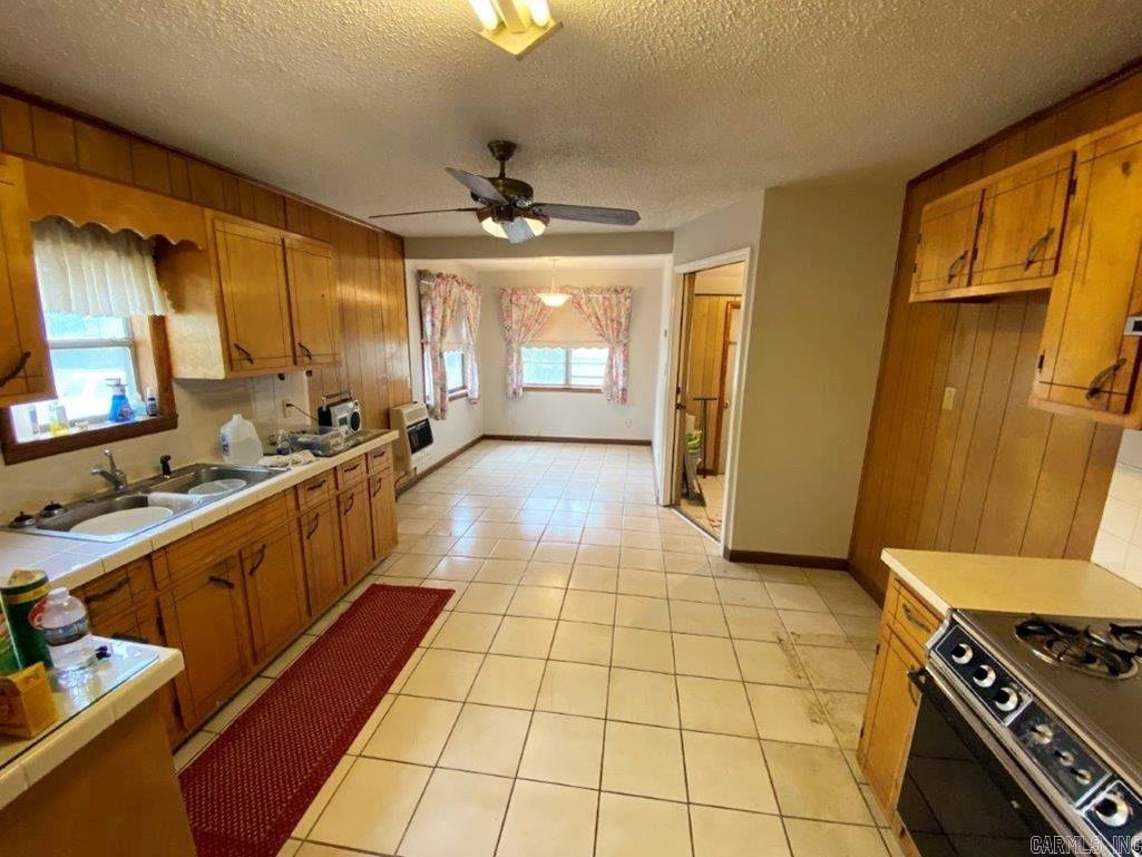 325 N HWY 65  Saint Joe, AR