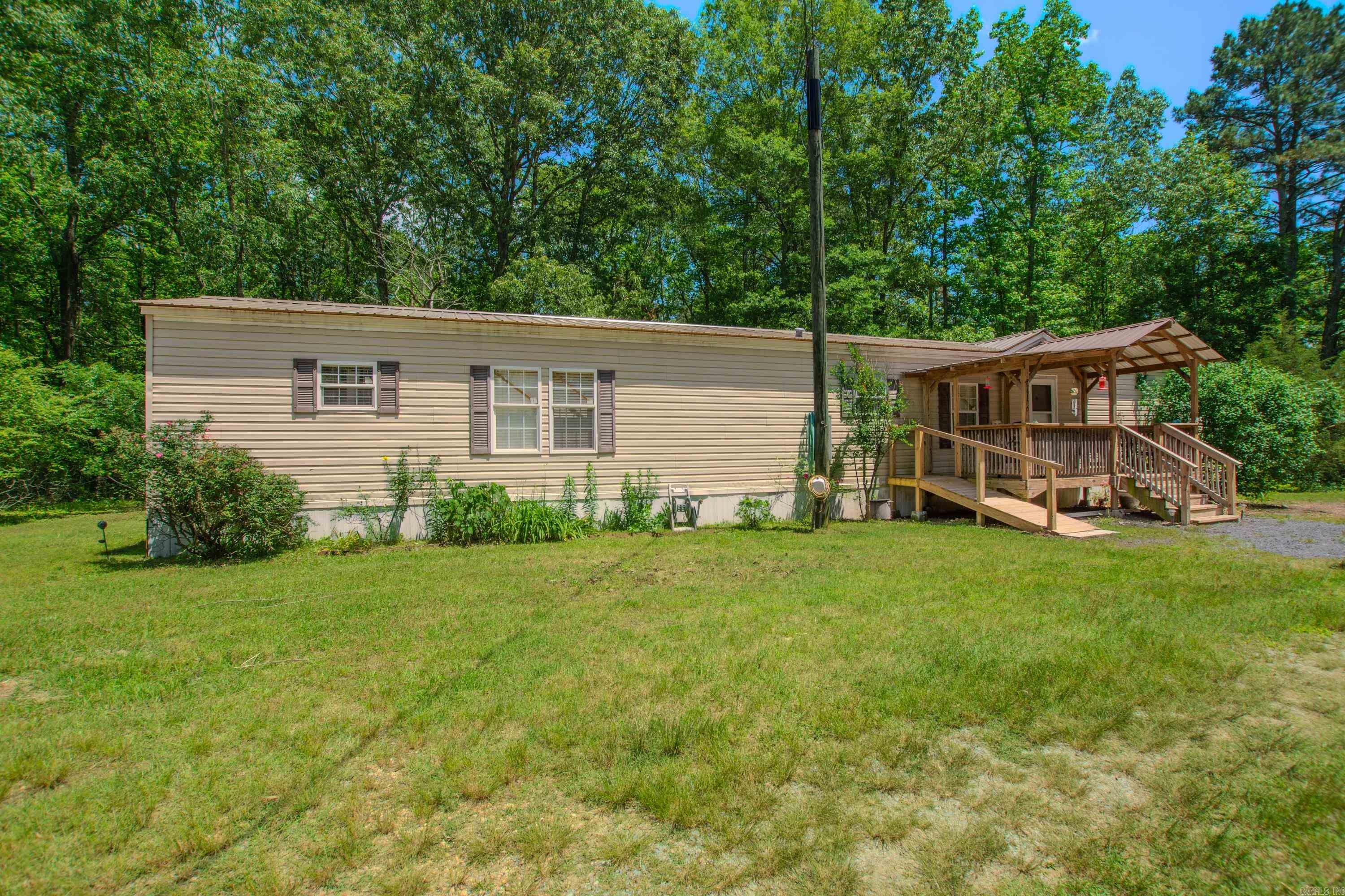 27756 S Sardis Road  Bauxite, AR