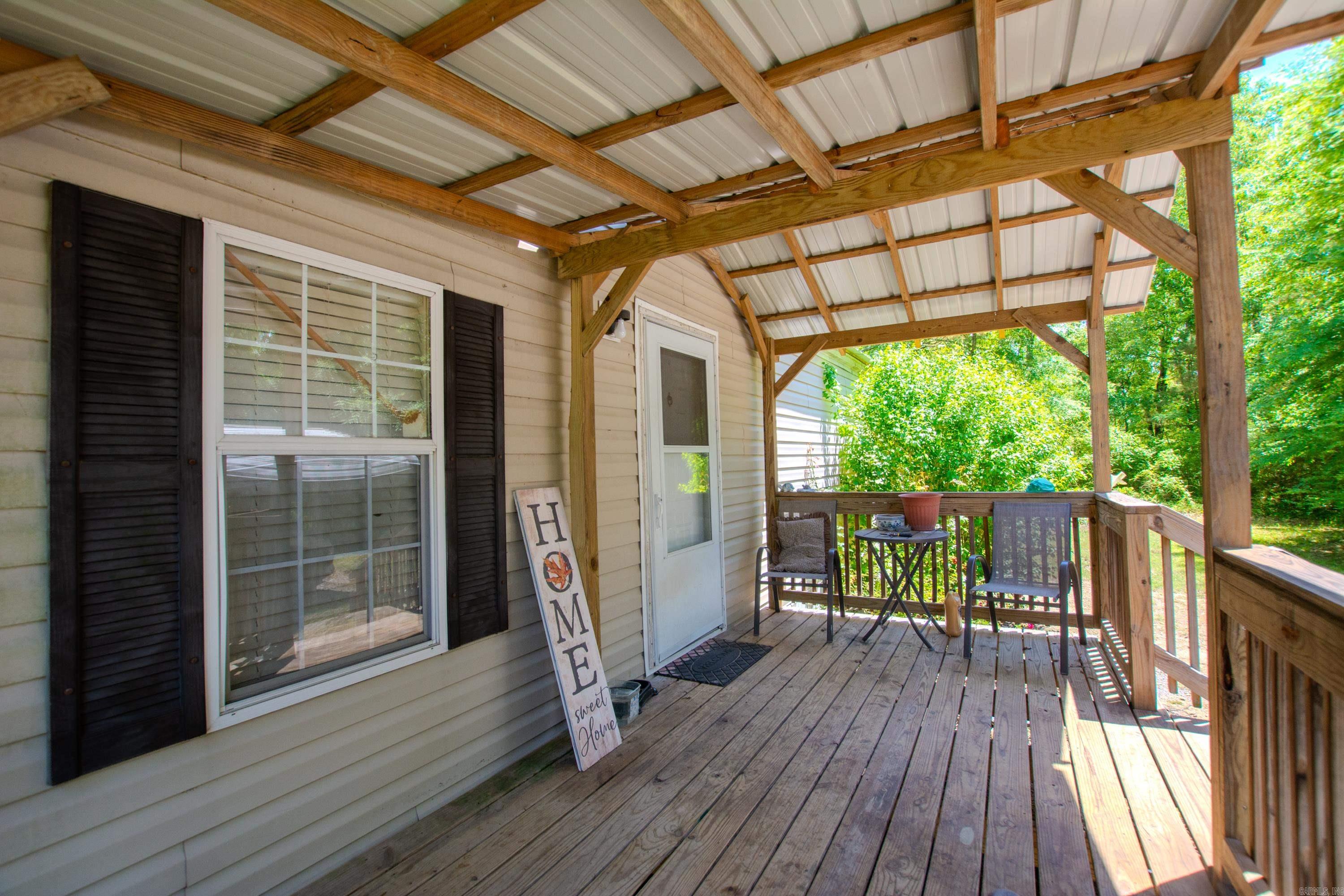 27756 S Sardis Road  Bauxite, AR