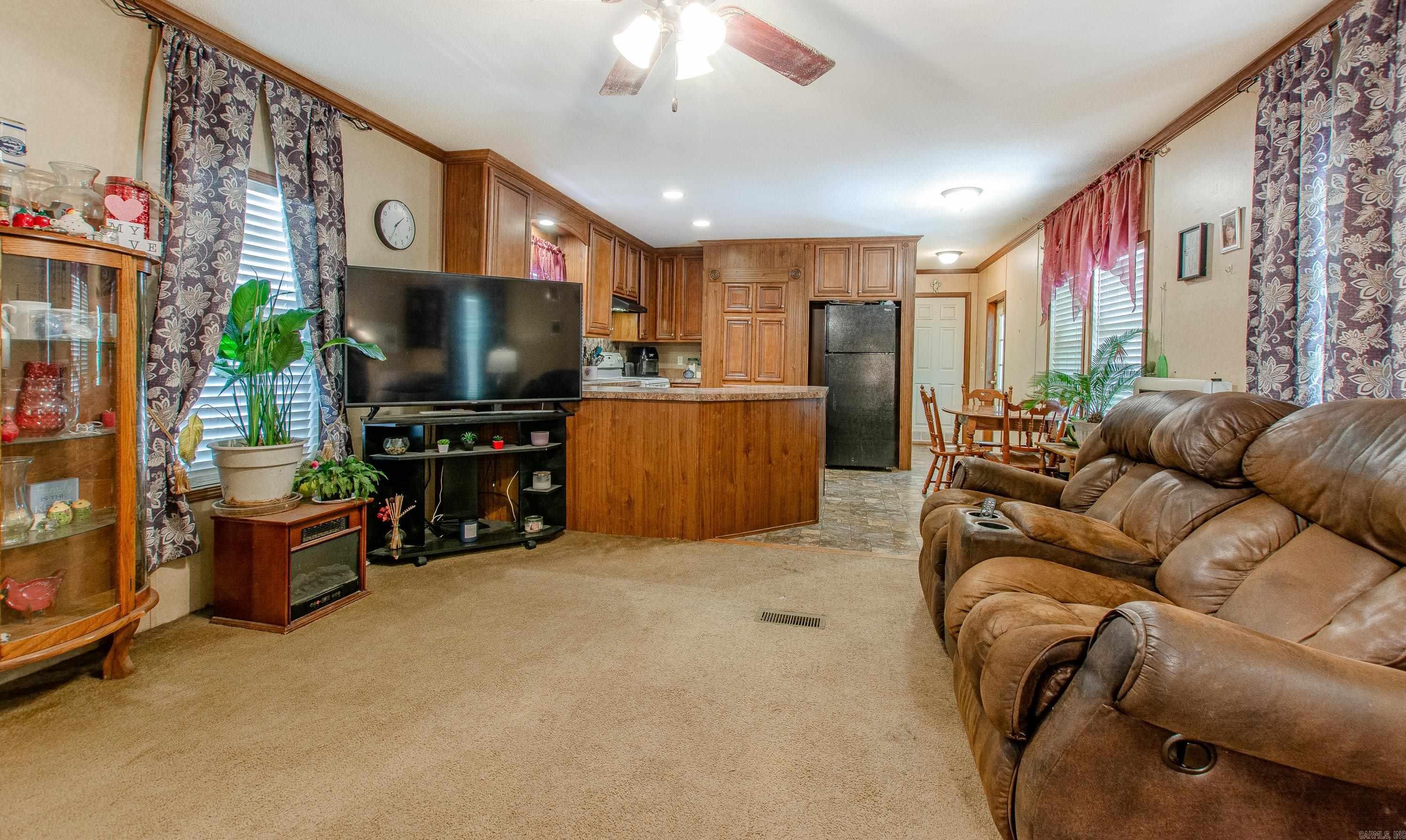 27756 S Sardis Road  Bauxite, AR