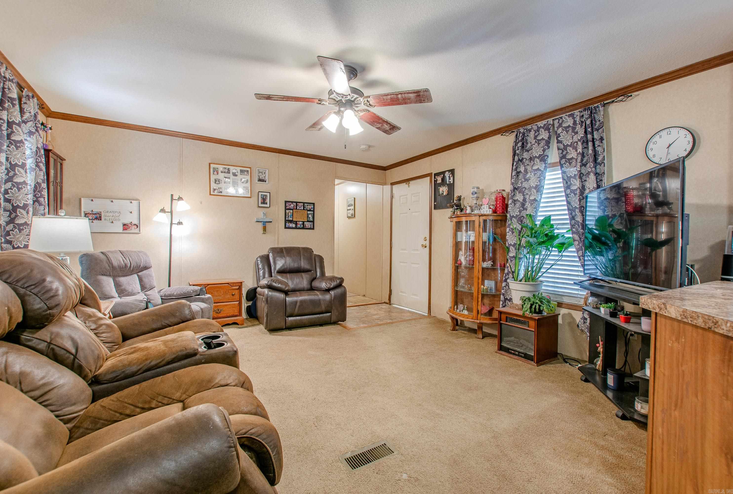 27756 S Sardis Road  Bauxite, AR