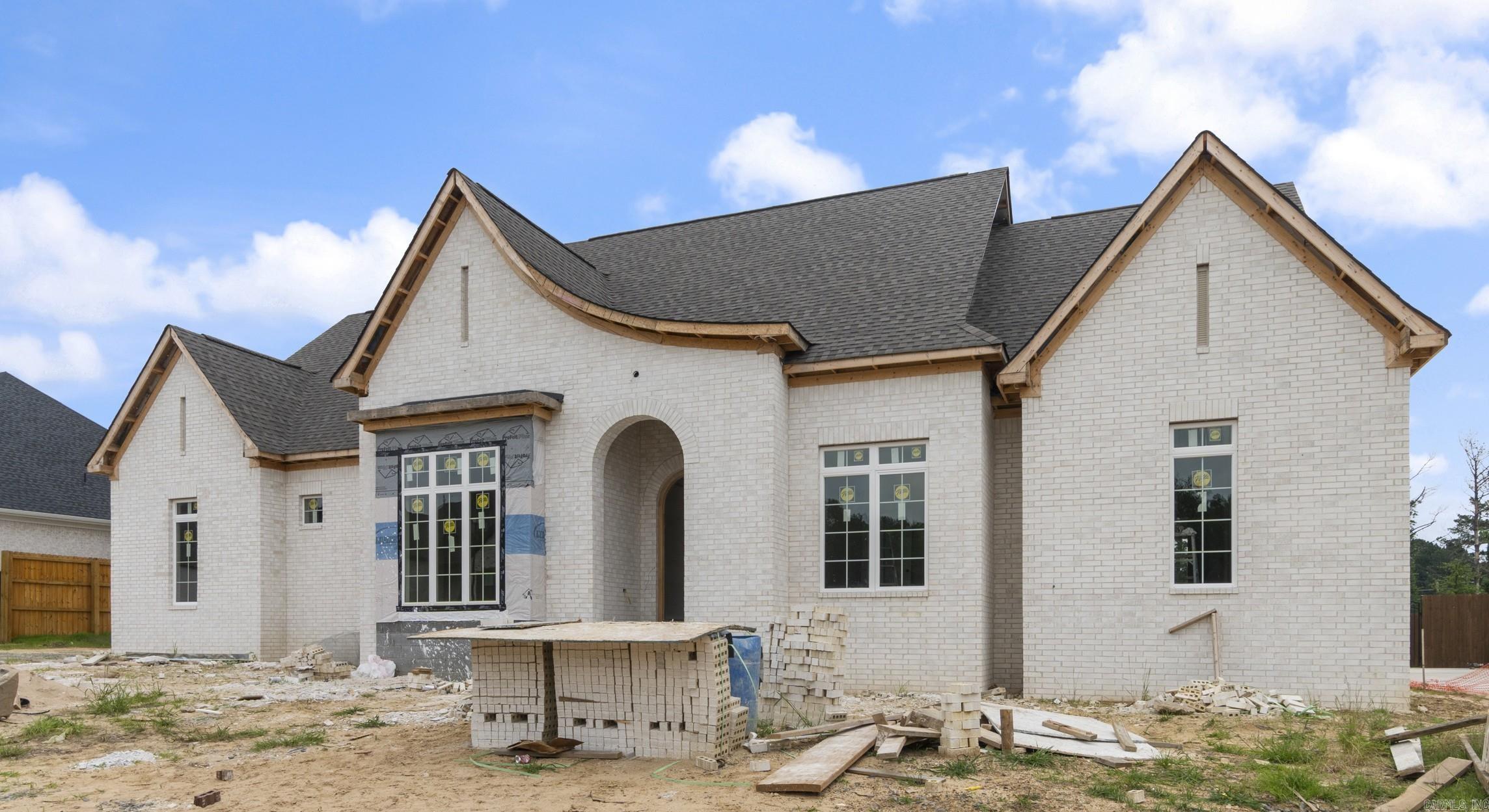 1520 Southwinds  Conway, AR