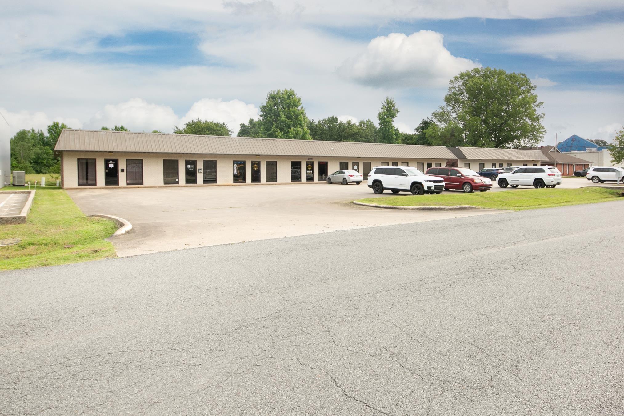 204 & 206 Plaza  Cabot, AR