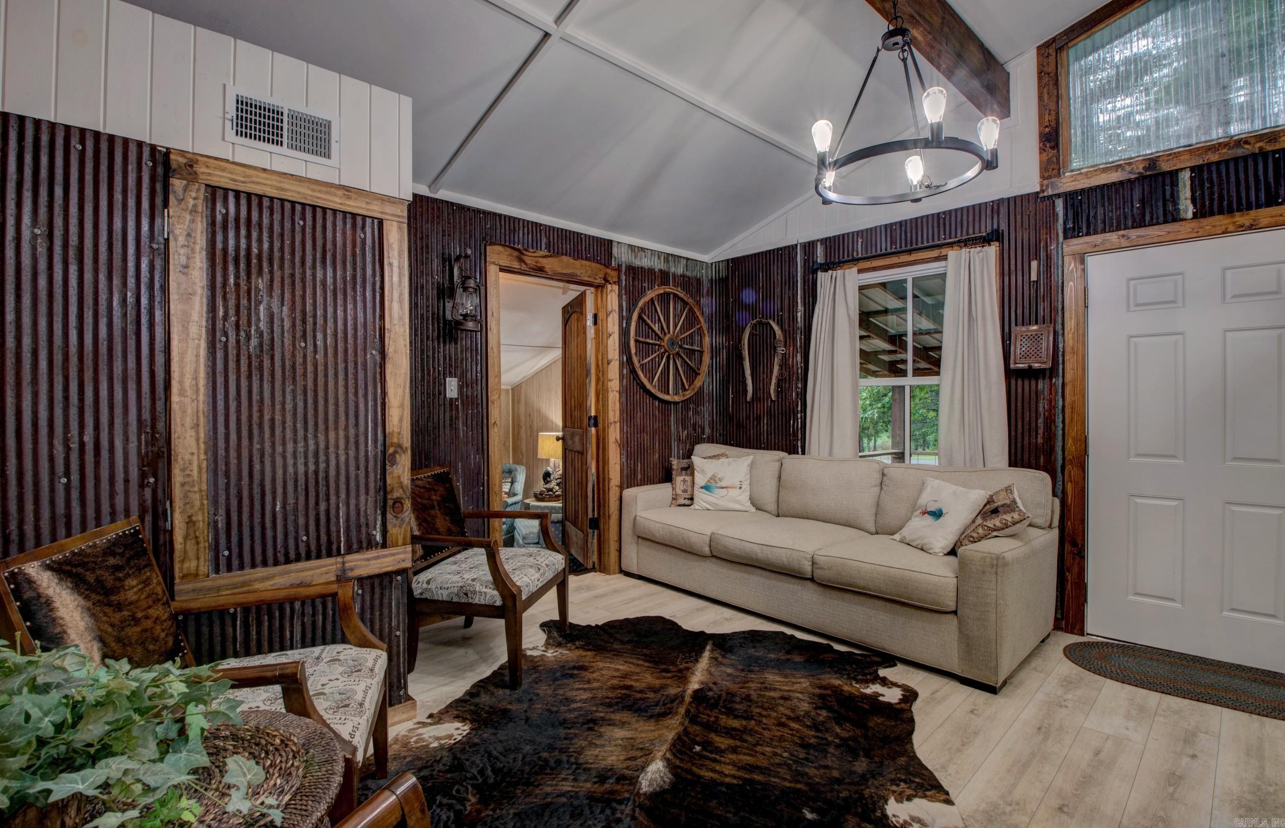 164 Roxie  Greers Ferry, AR