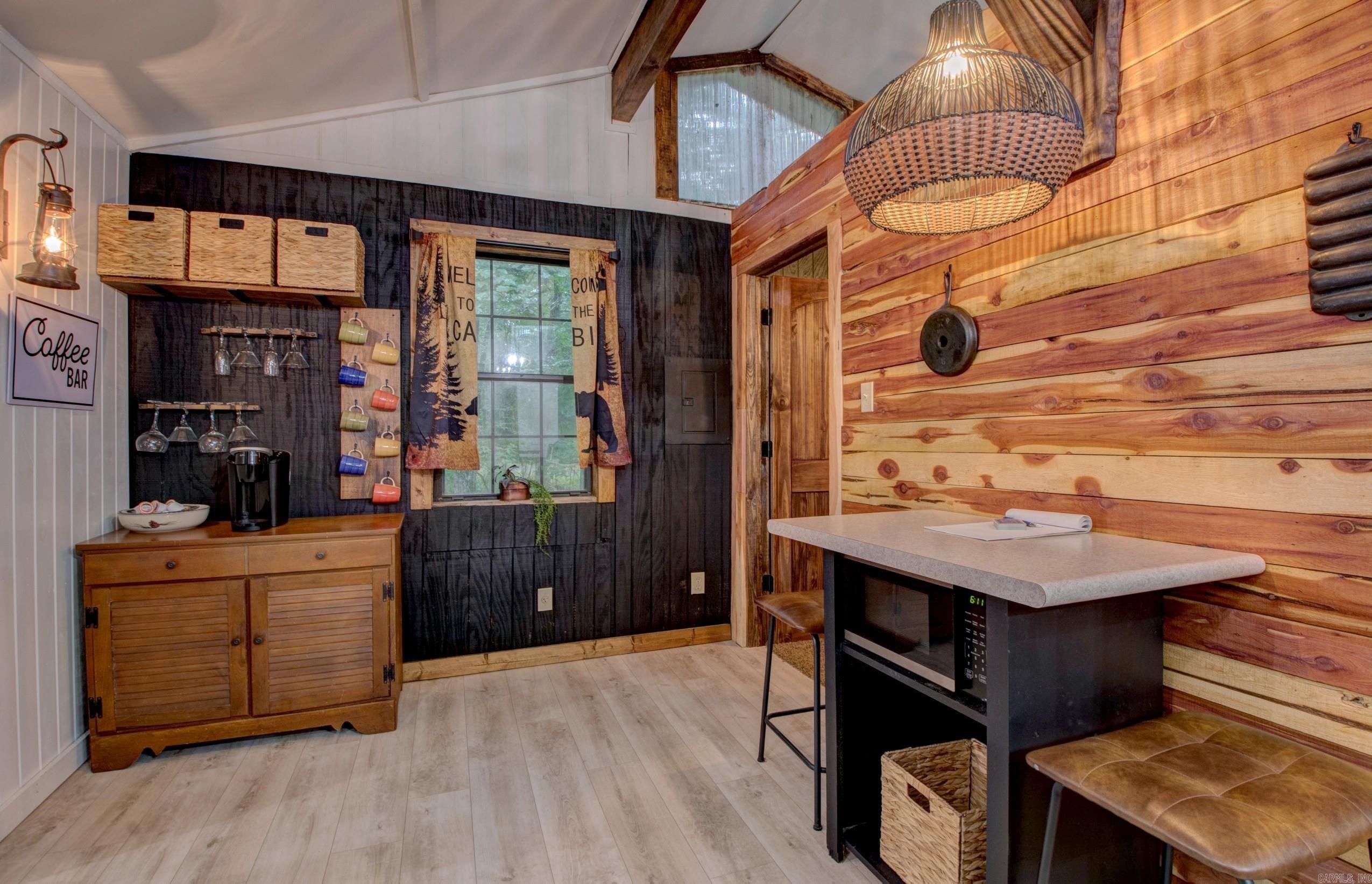 164 Roxie  Greers Ferry, AR
