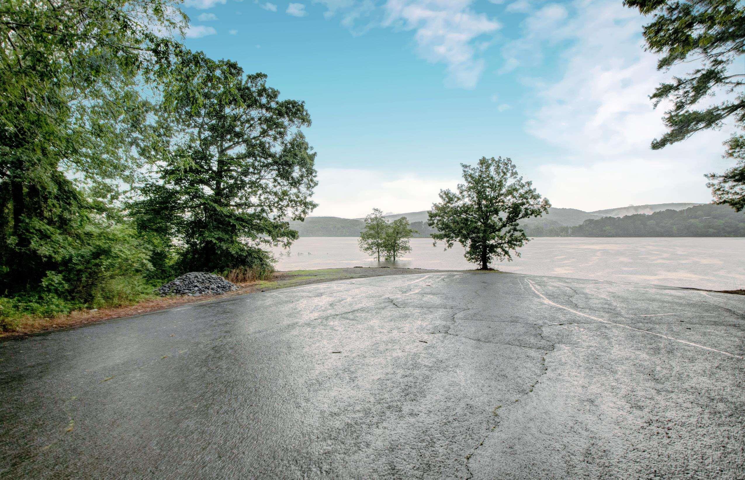 164 Roxie  Greers Ferry, AR