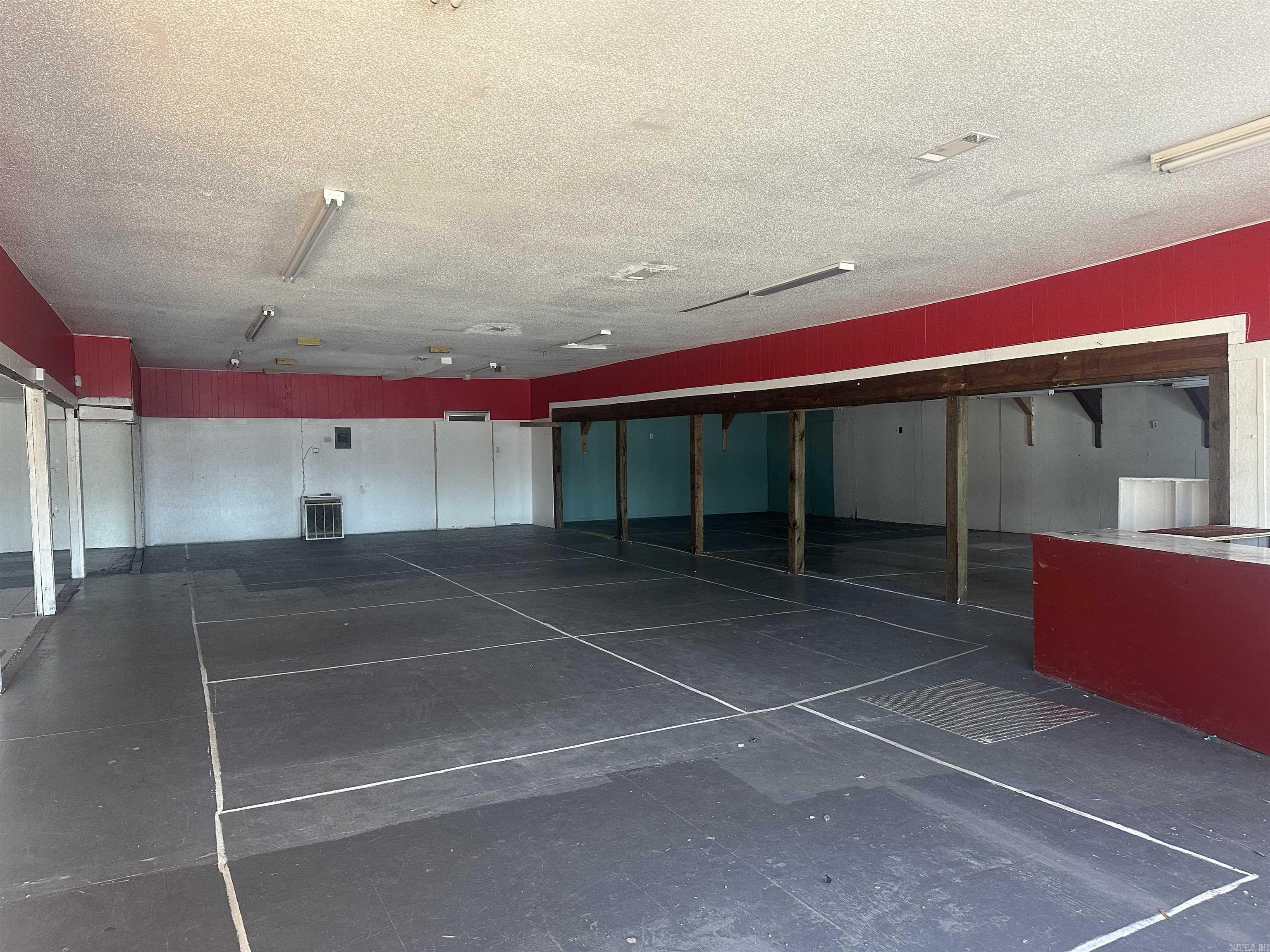 102 & 104 E 2nd  Ward, AR