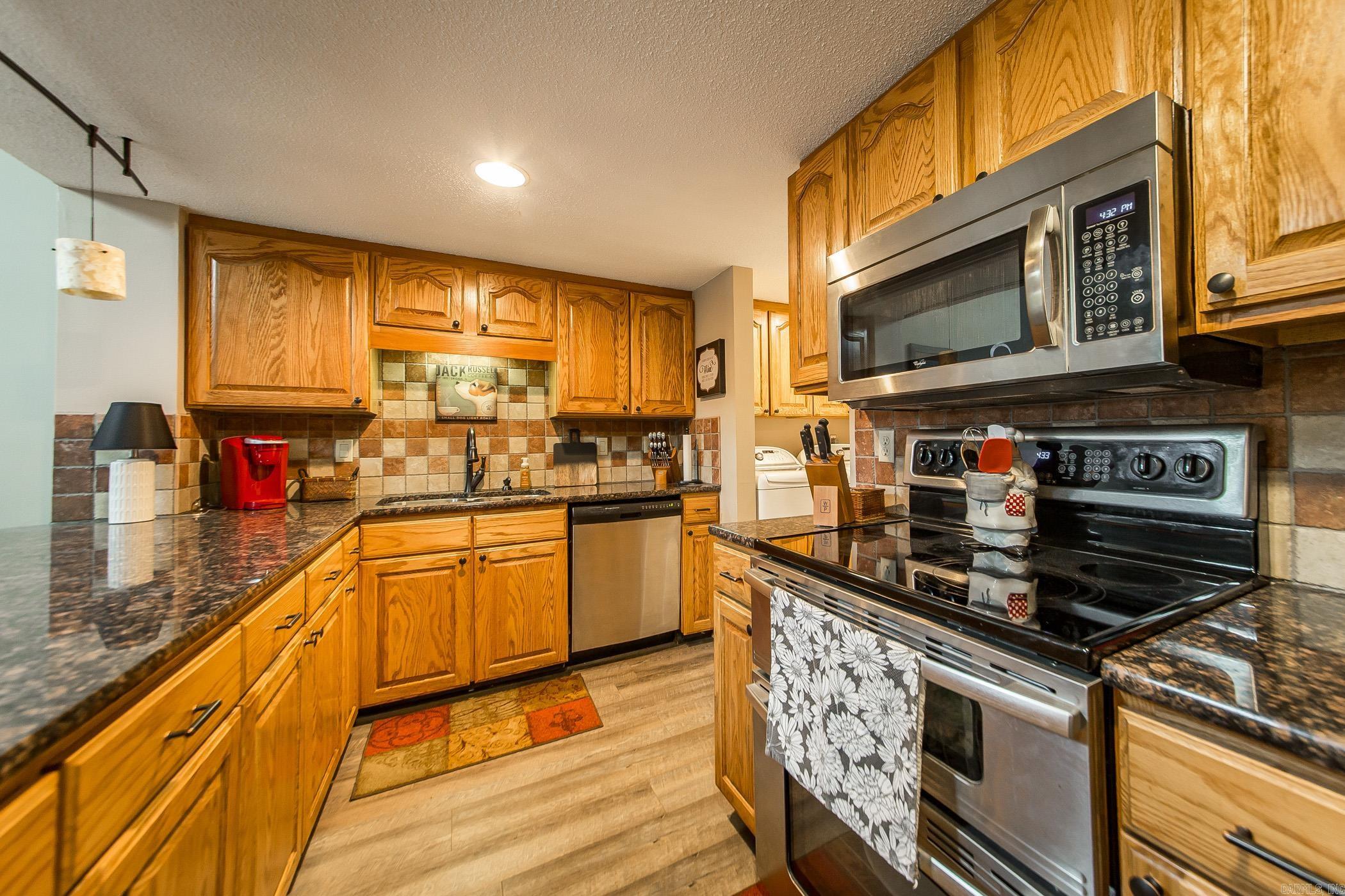 601 Woodlawn  Fairfield Bay, AR