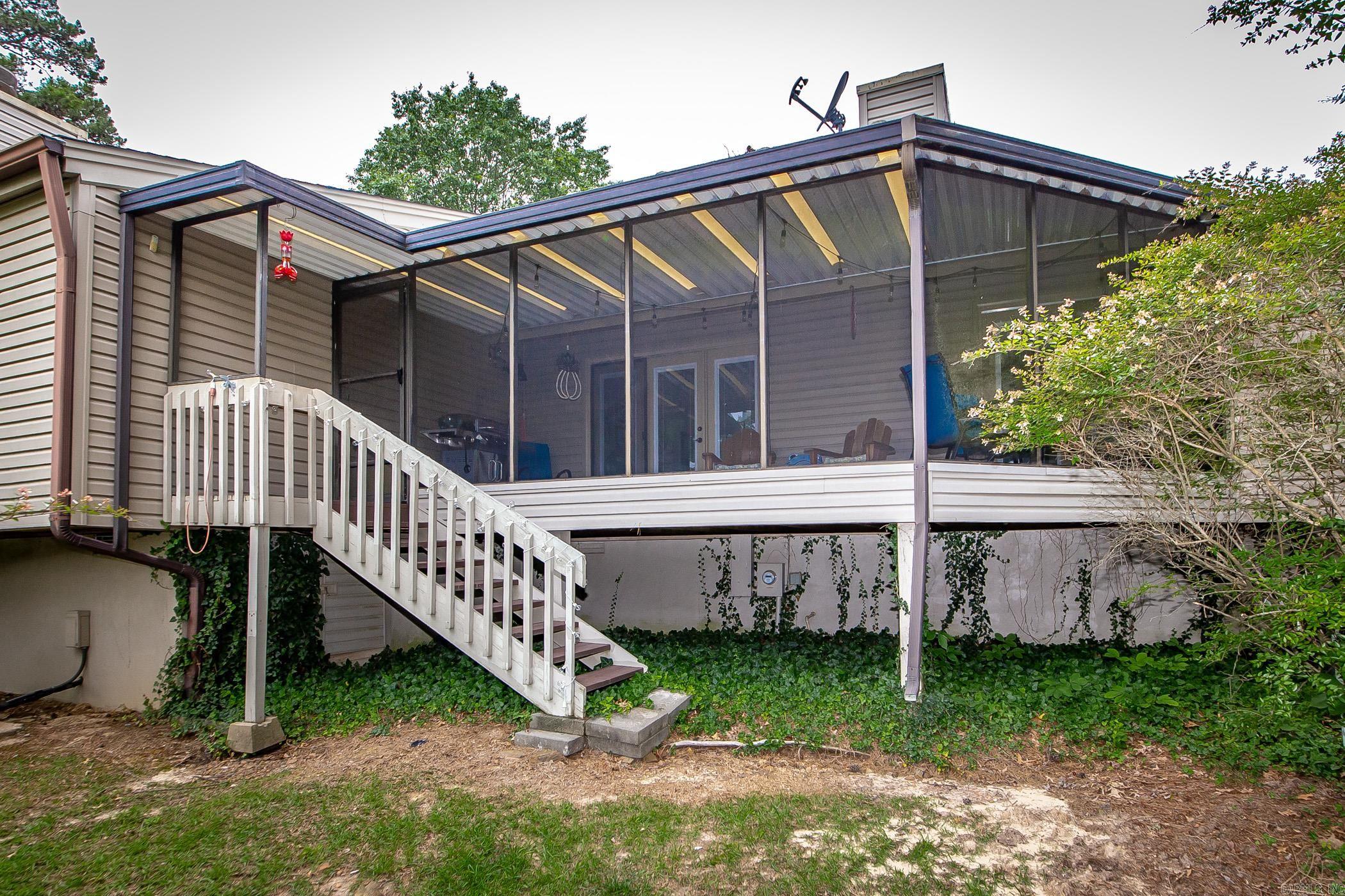 601 Woodlawn  Fairfield Bay, AR