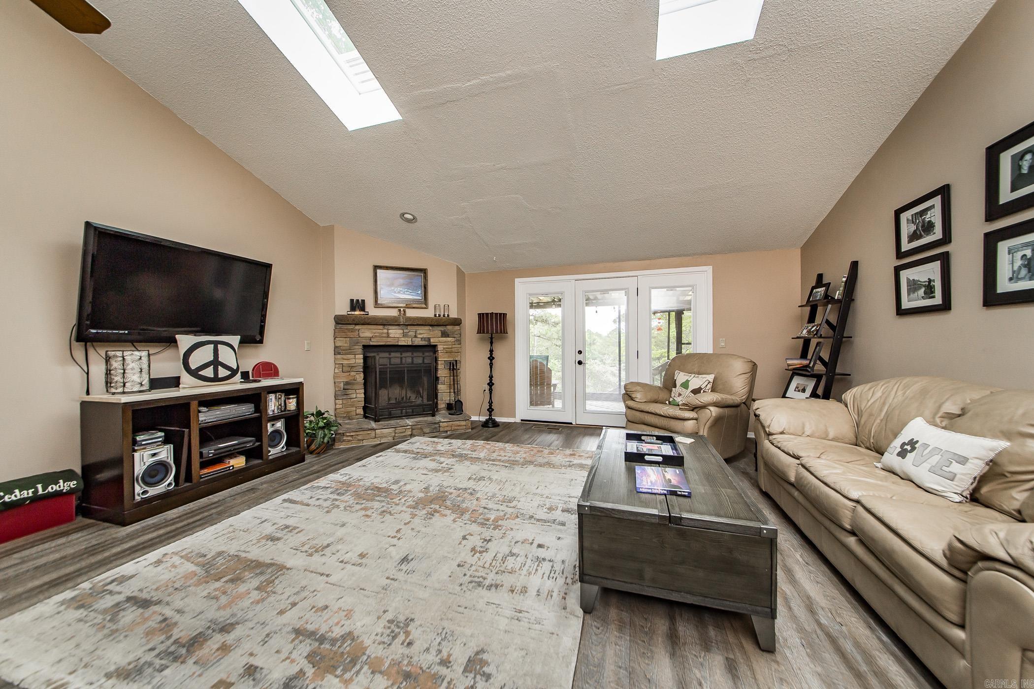 601 Woodlawn  Fairfield Bay, AR