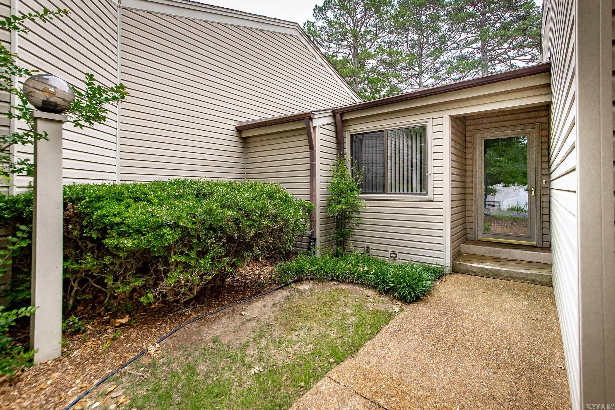 601 Woodlawn  Fairfield Bay, AR