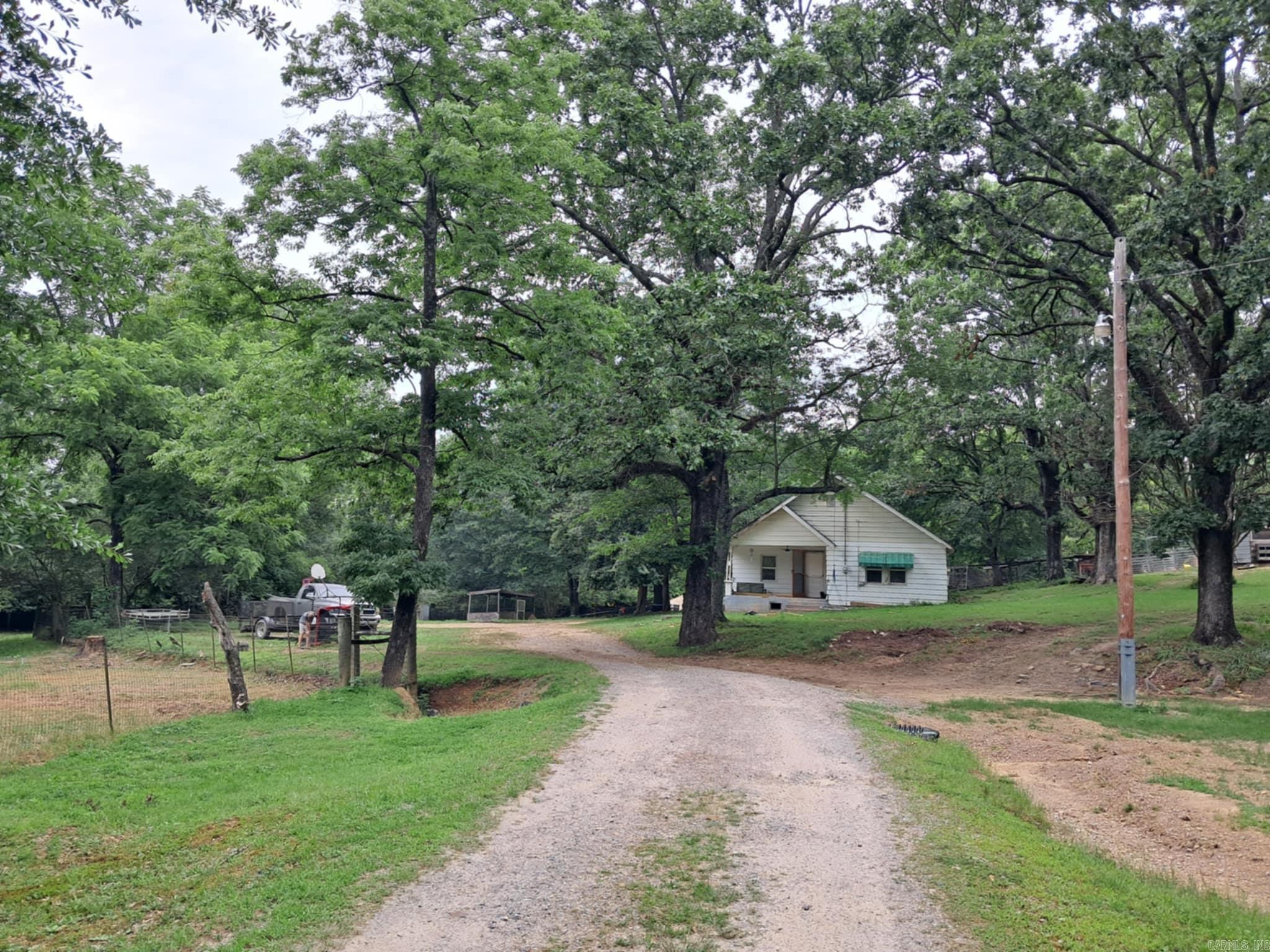 4602 Highway 8  Glenwood, AR